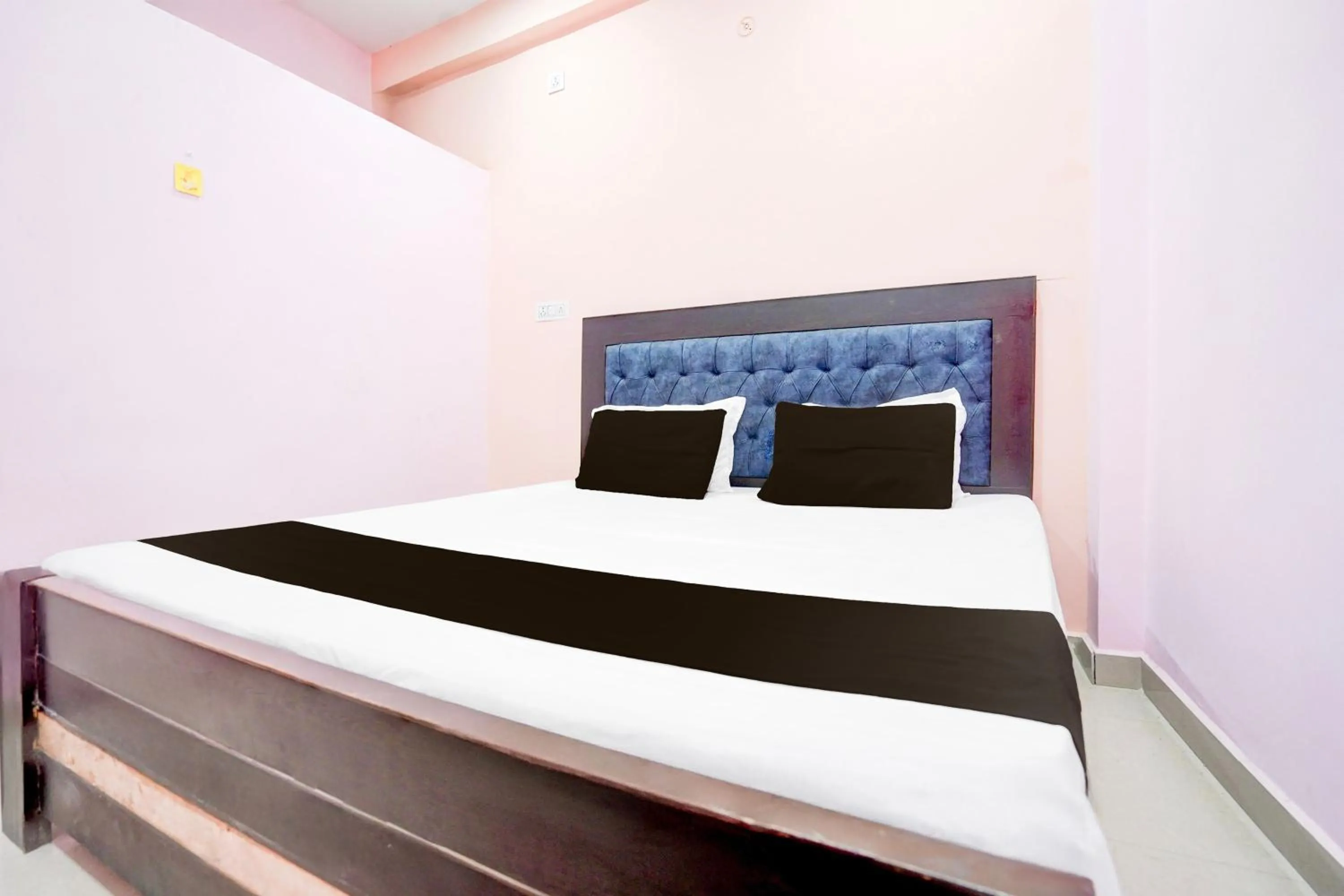 Hotel O Pankaj