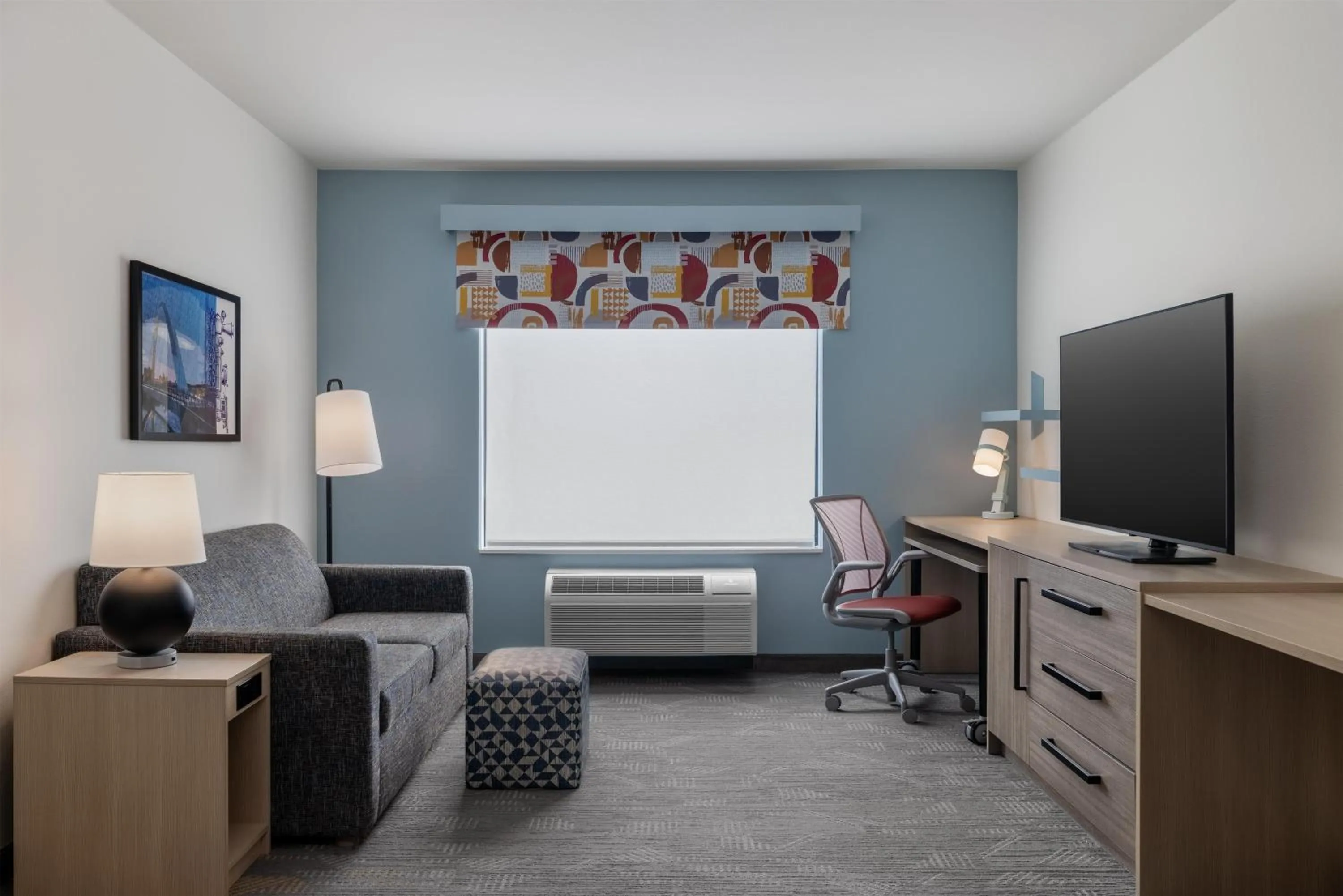 Living room in Home2 Suites By Hilton Altoona Des Moines