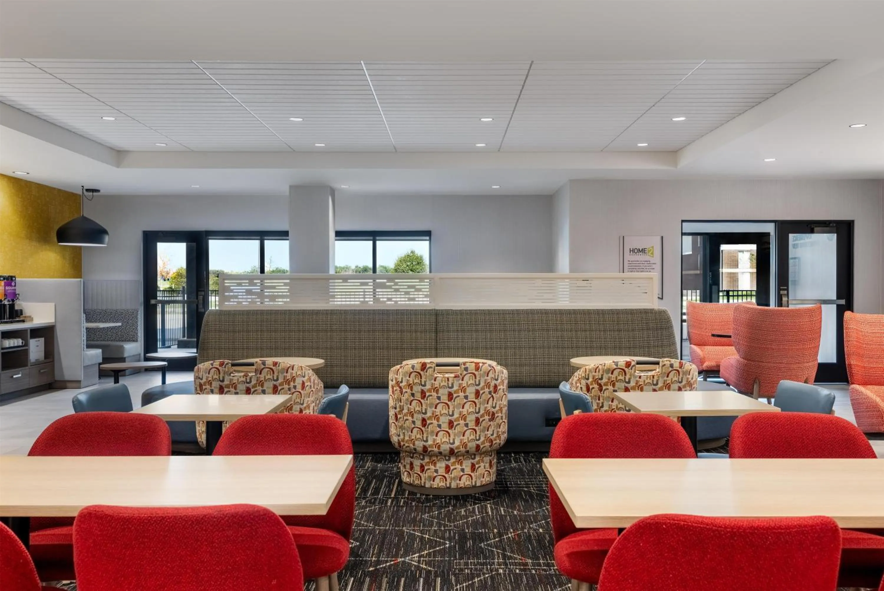 Lobby or reception in Home2 Suites By Hilton Altoona Des Moines