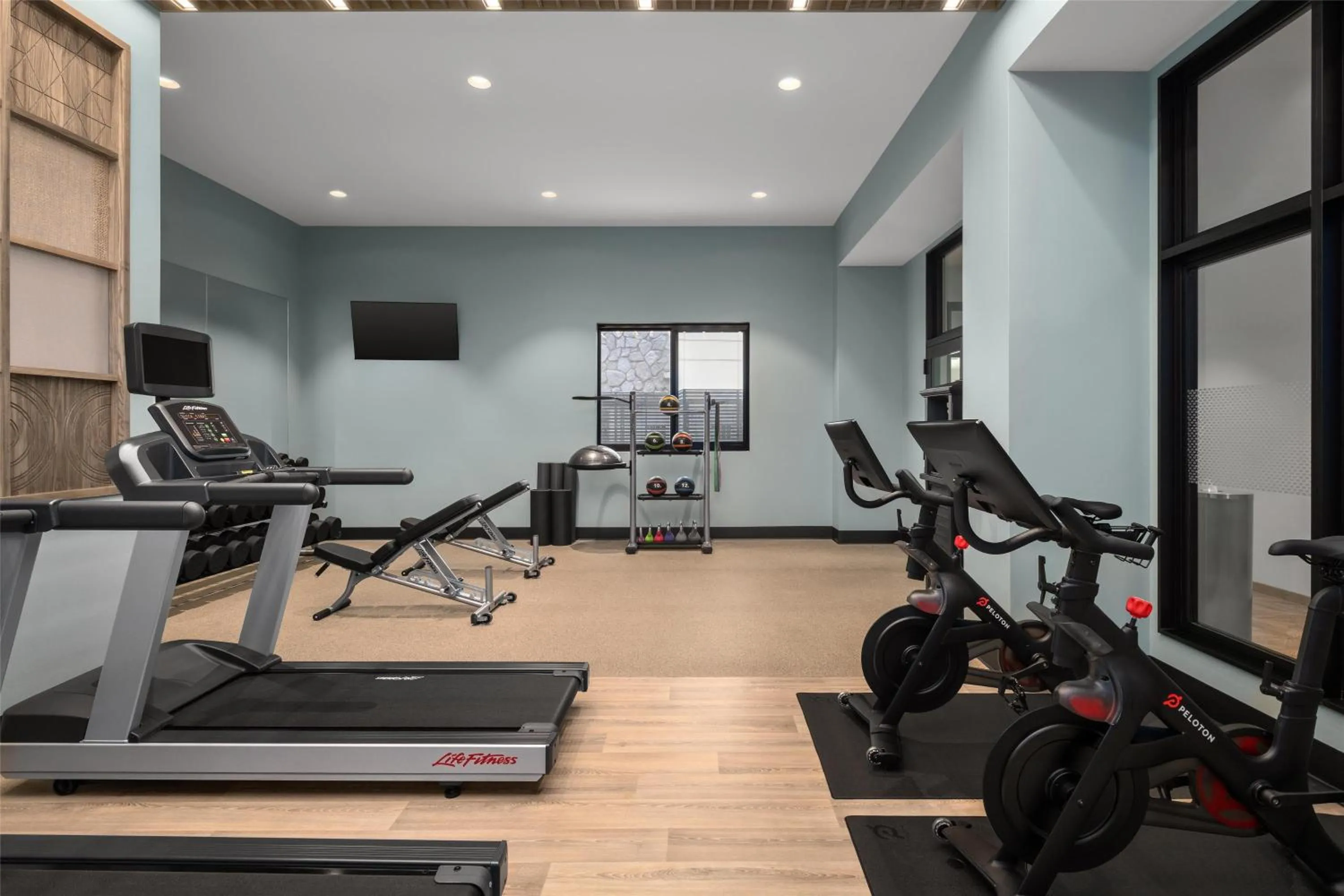 Fitness centre/facilities in Hampton Inn & Suites Maui North Shore