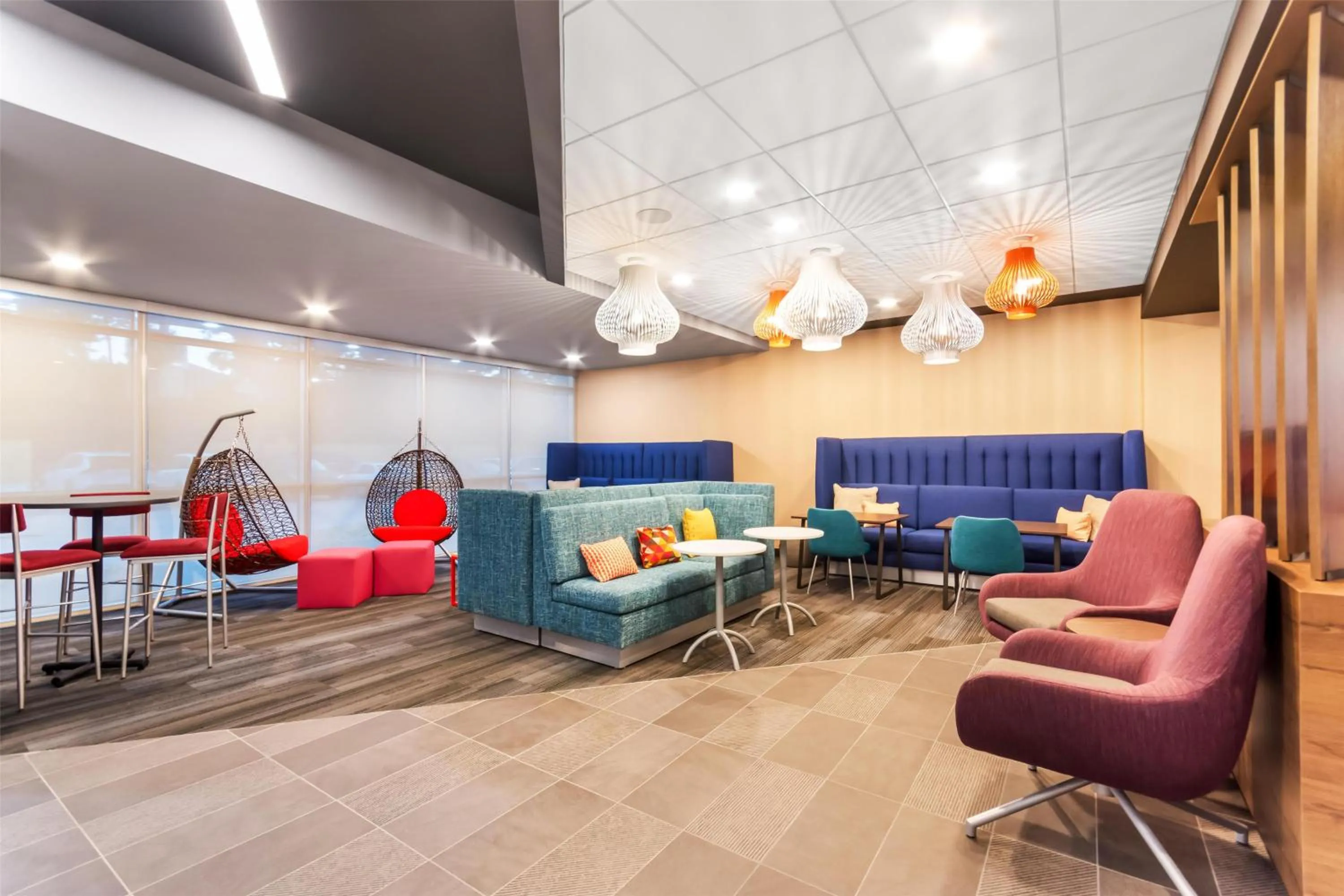 Lobby or reception in Tru By Hilton Pensacola I-10 North Davis Highway