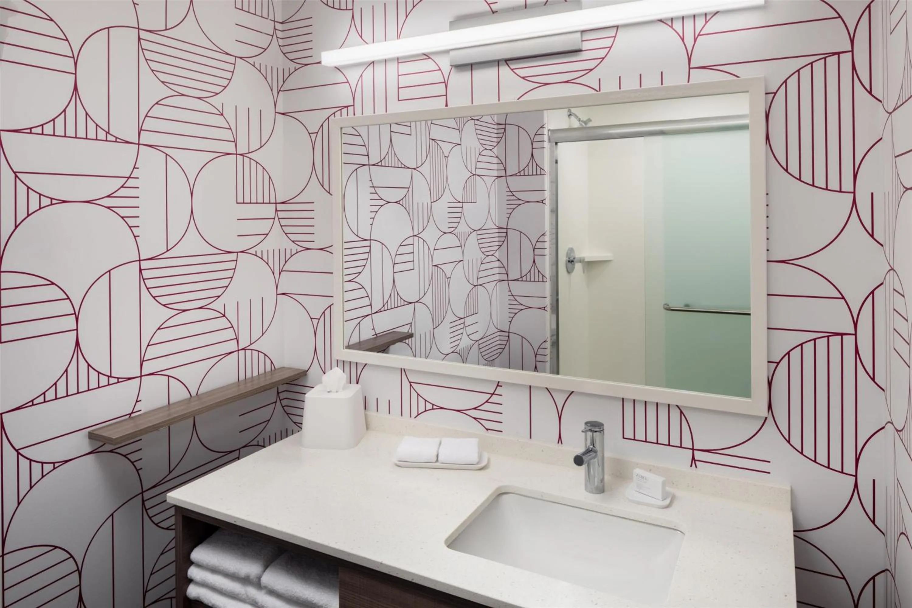 Bathroom in Home2 Suites By Hilton Clearwater St. Petersburg Ulmerton Rd