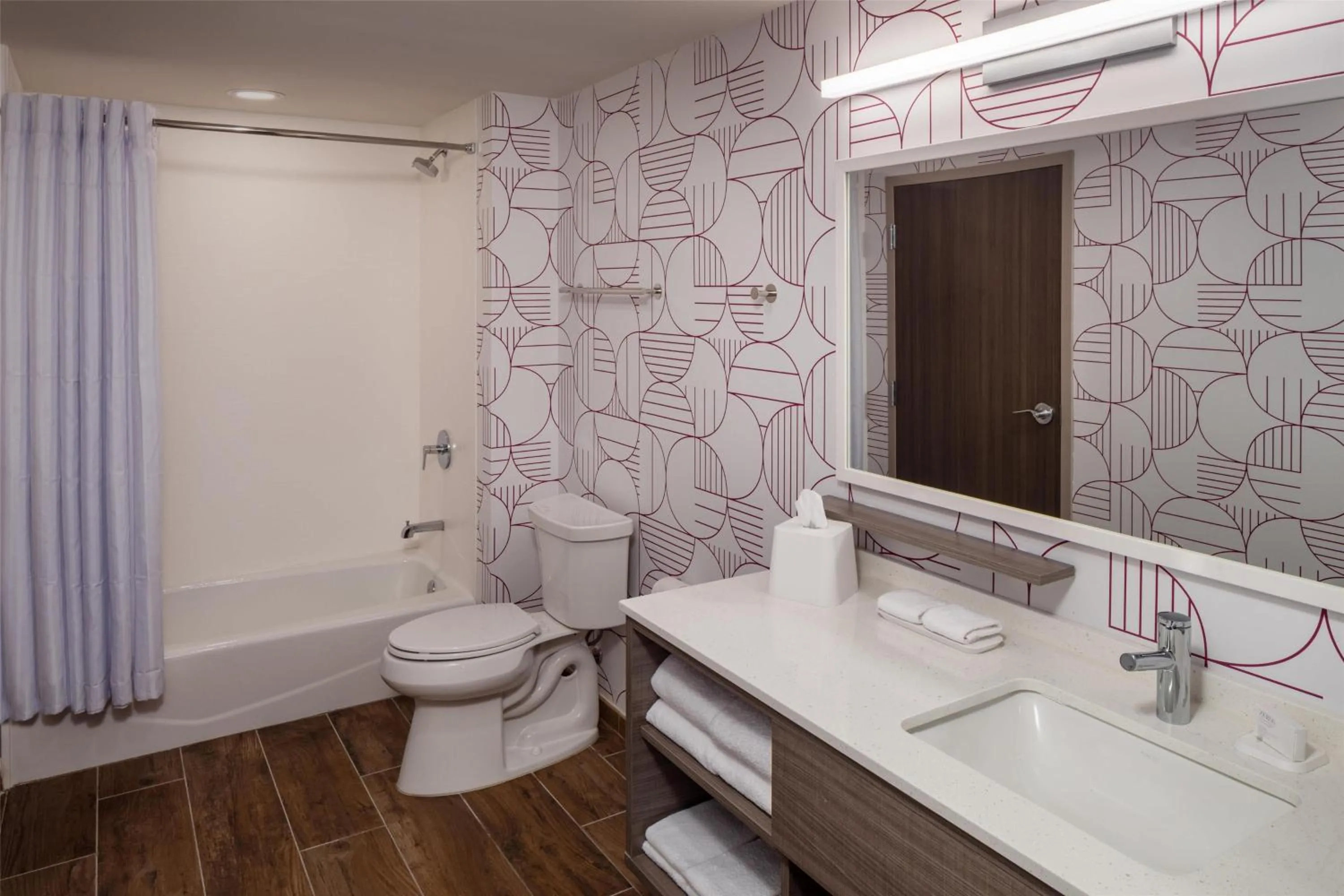 Bathroom in Home2 Suites By Hilton Clearwater St. Petersburg Ulmerton Rd