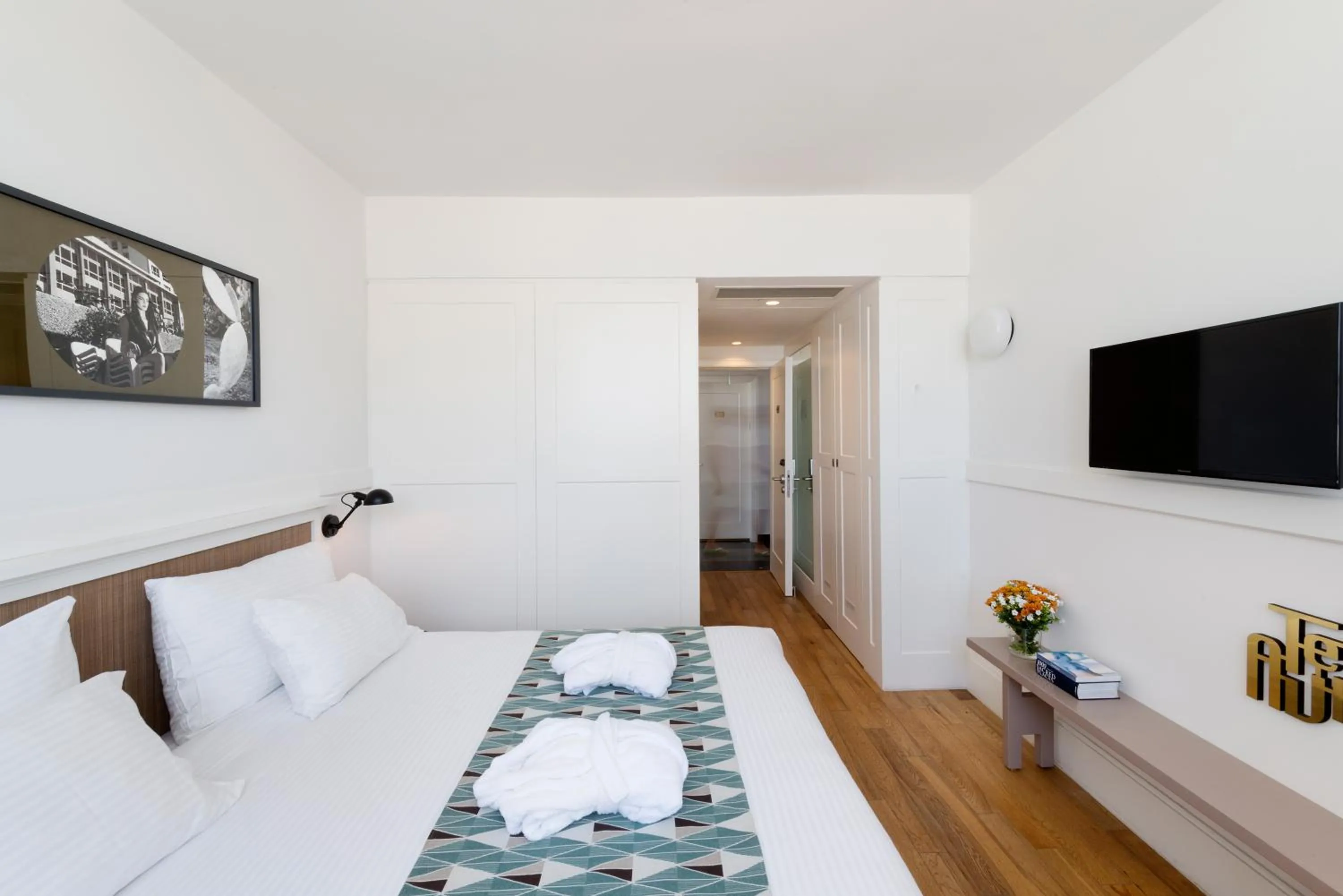 Bedroom, Bed in Lily & Bloom Boutique Hotel