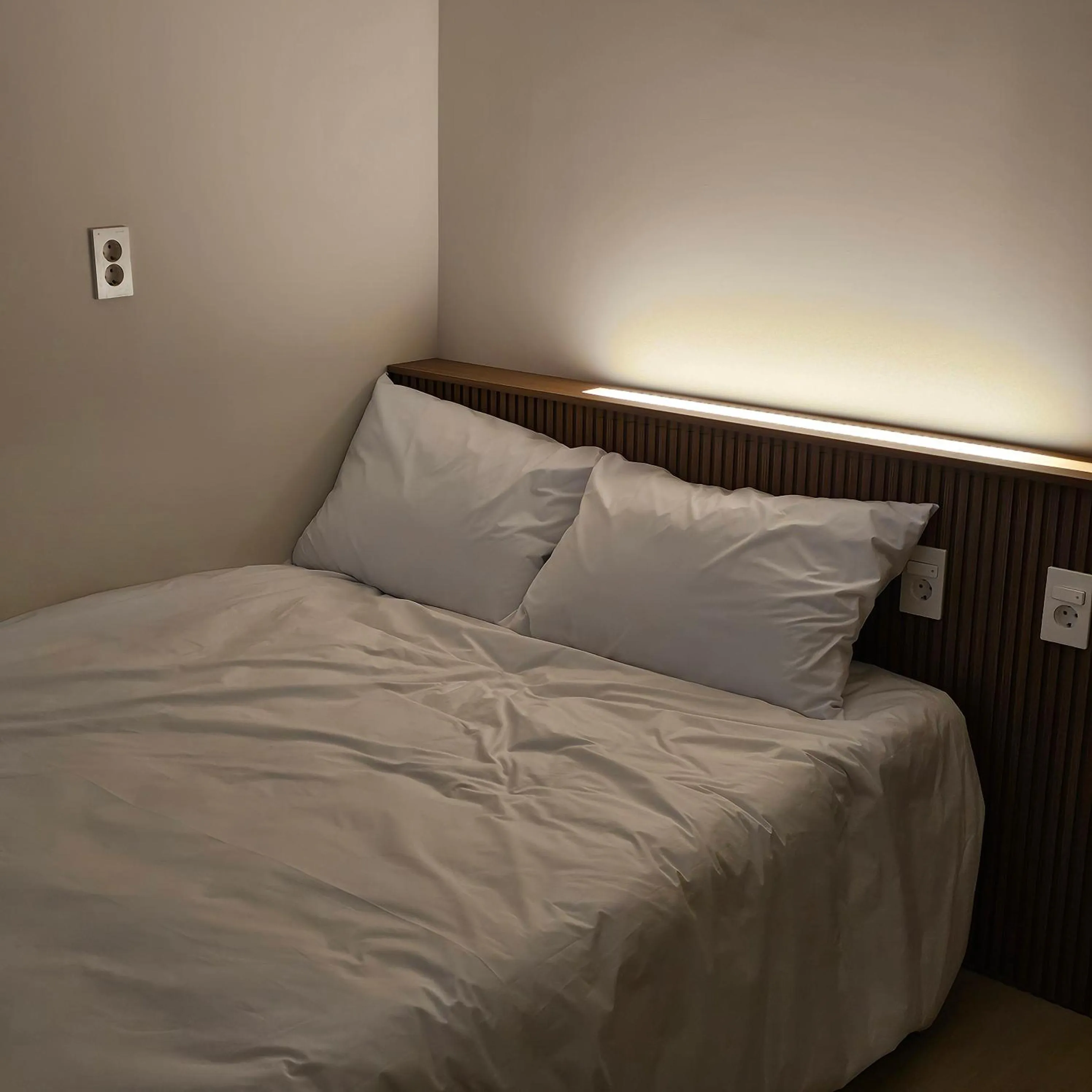 Bed in Parvus Sella Seongsu