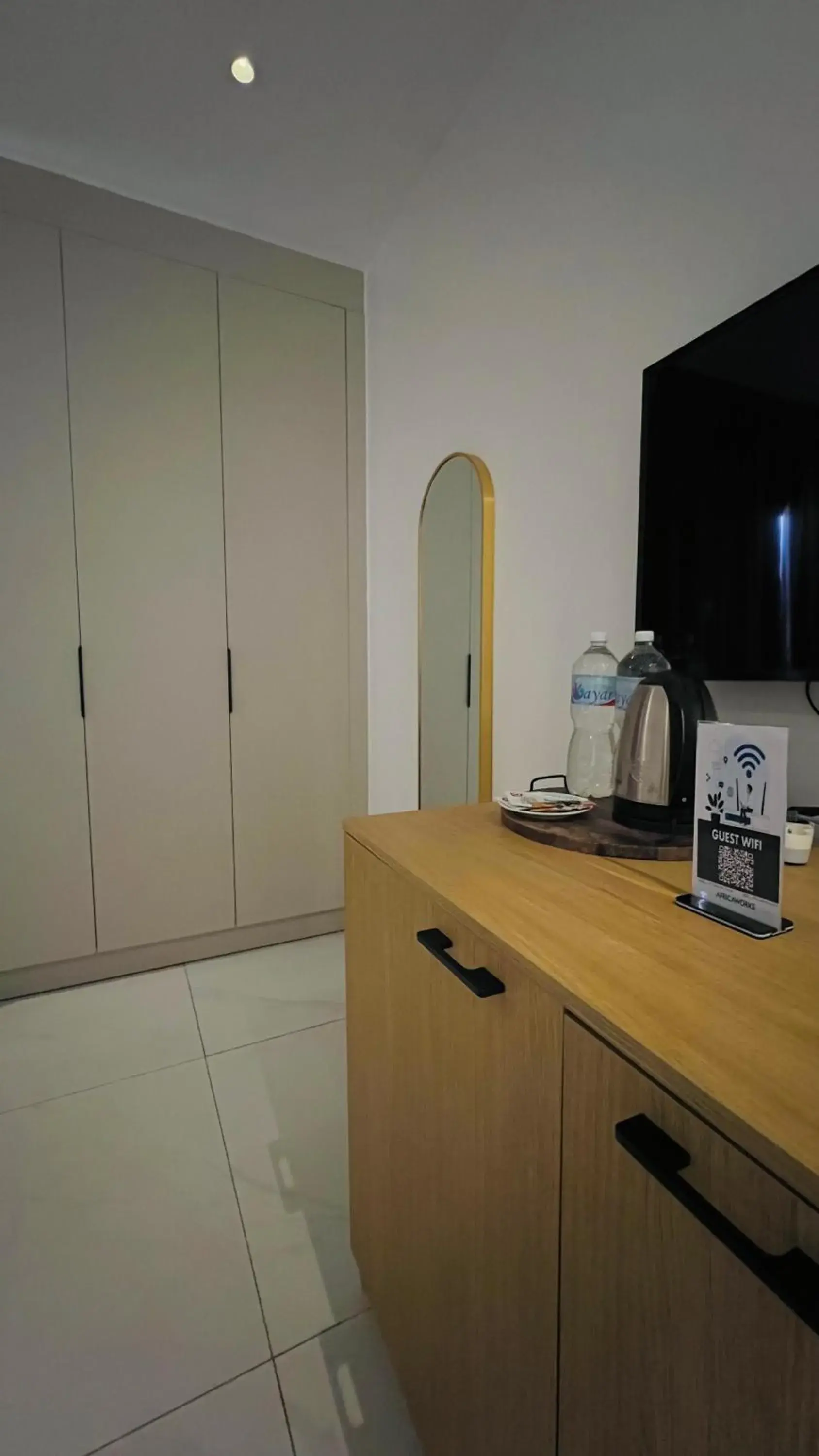 Double Room in AfricaWorks Suites Double Room in AfricaWorks Suites