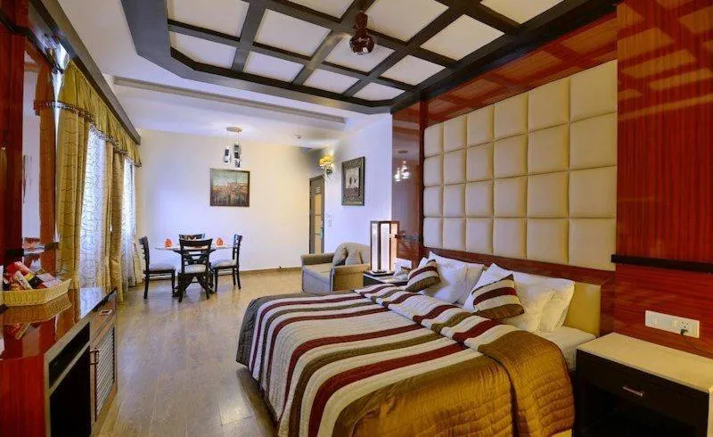 Hotel Southgate Delhi