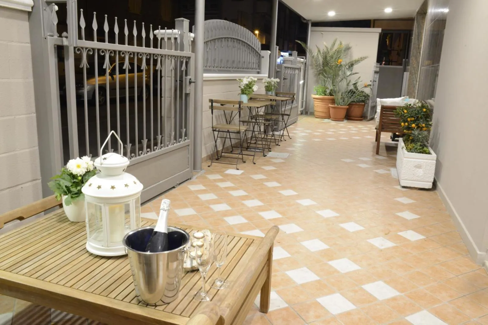 Decorative detail in Mediterranea Sea House