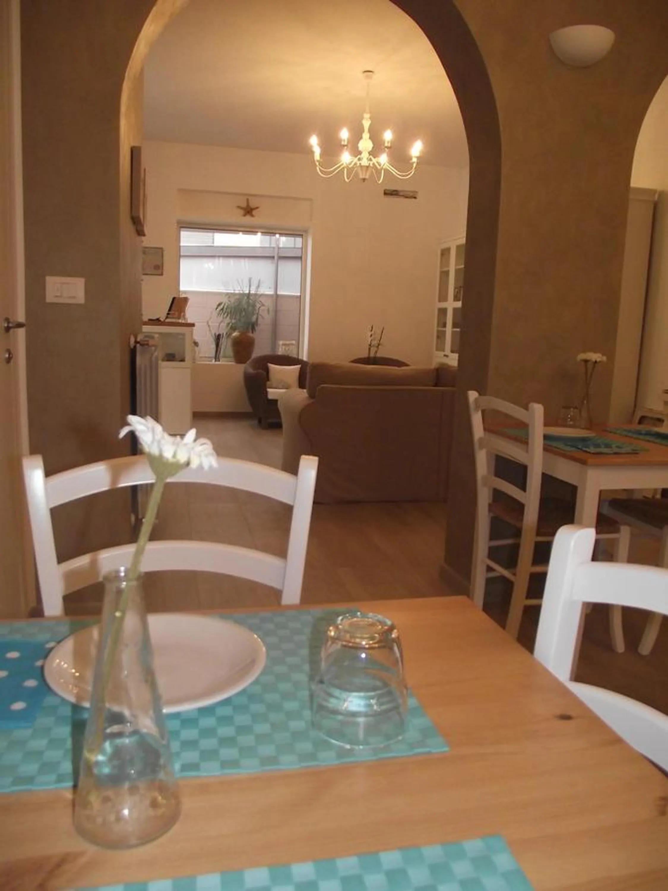 Communal lounge/ TV room in Mediterranea Sea House