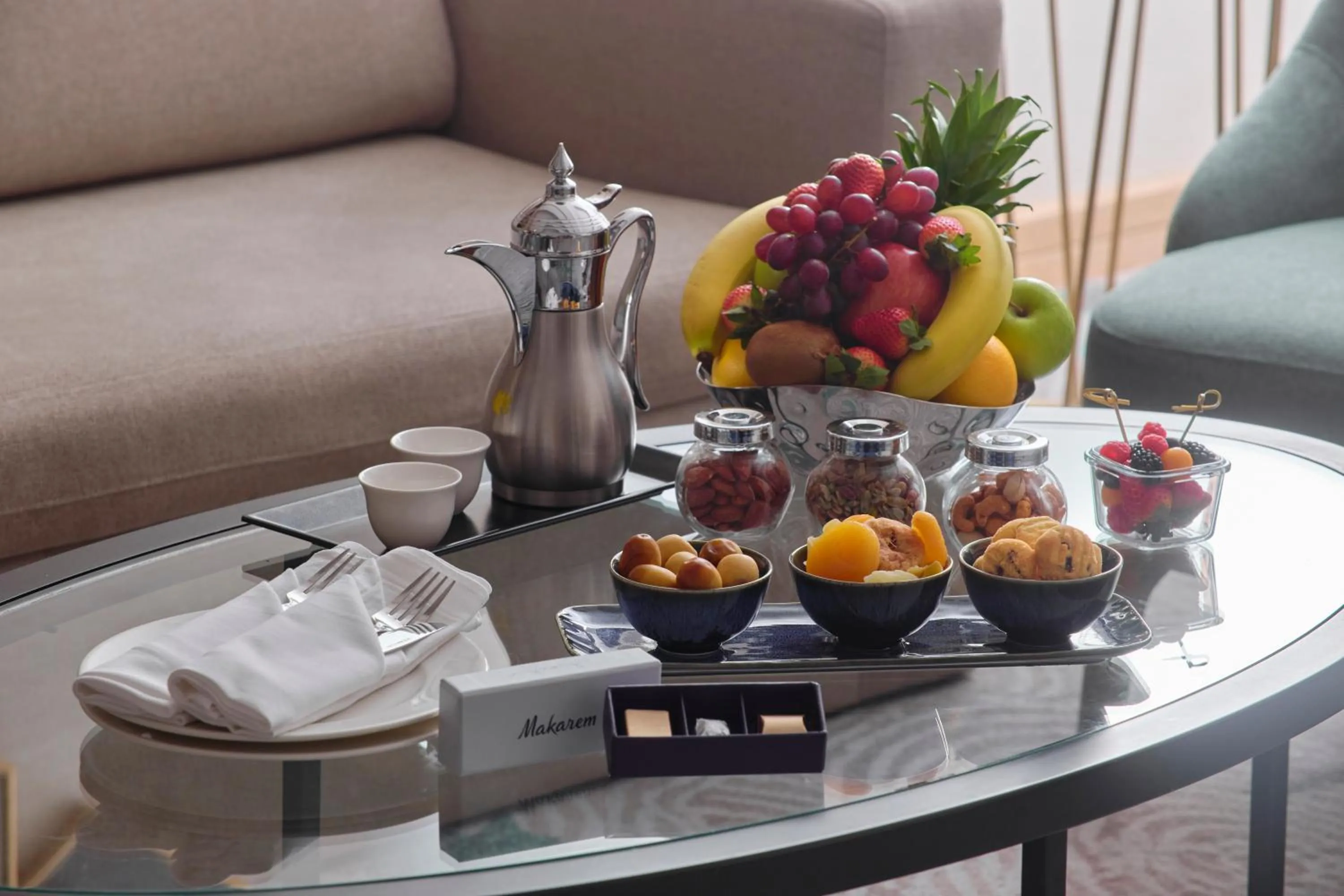 Food in Makarem Haram view suites