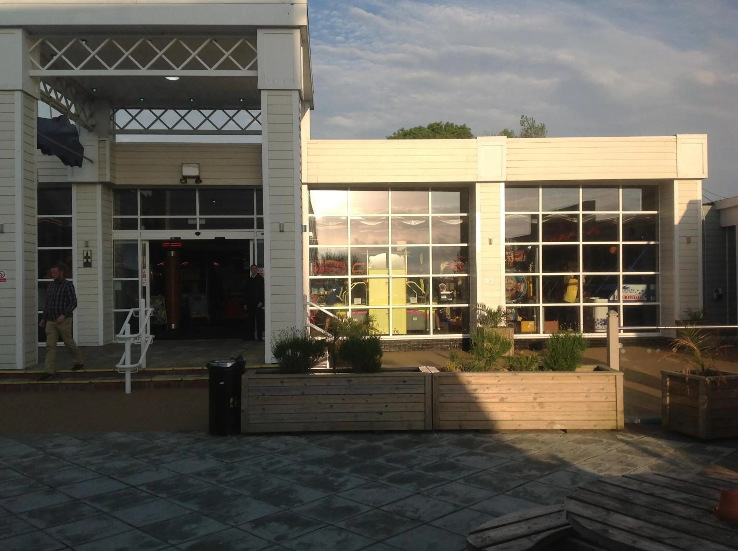 Summer in Ritz Summerhouse