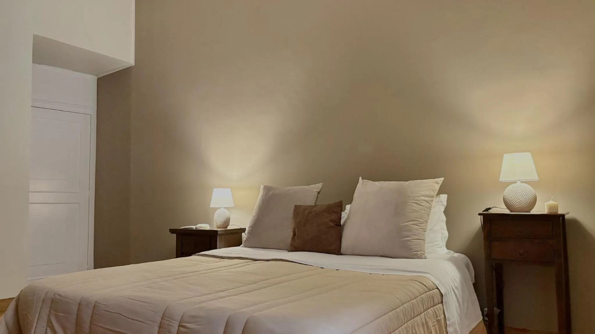 Double or Twin Room with Private External Bathroom in Nuovo Piccolo Gellia