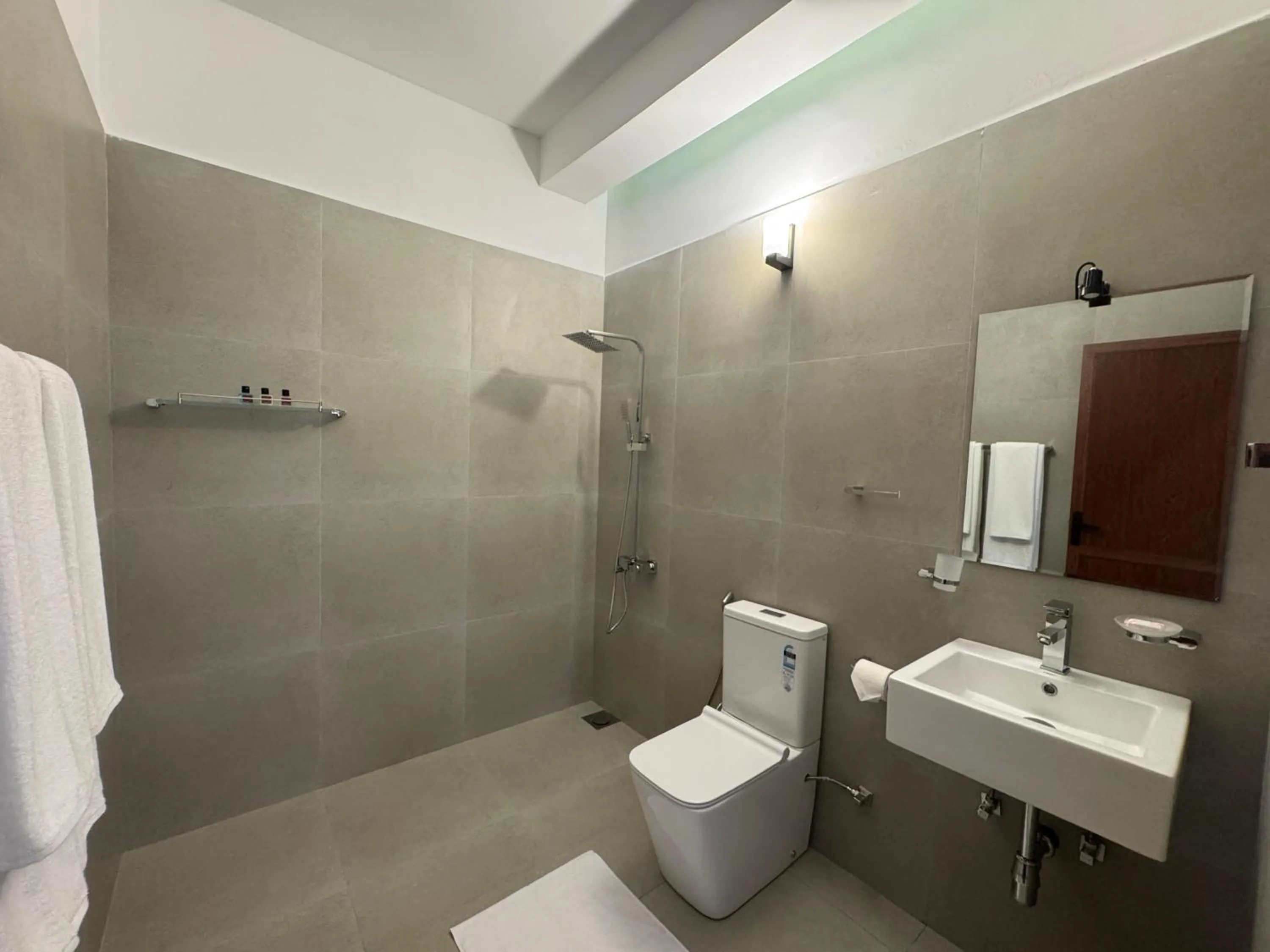 Deluxe Triple Room in Palazzo Beach Hotel