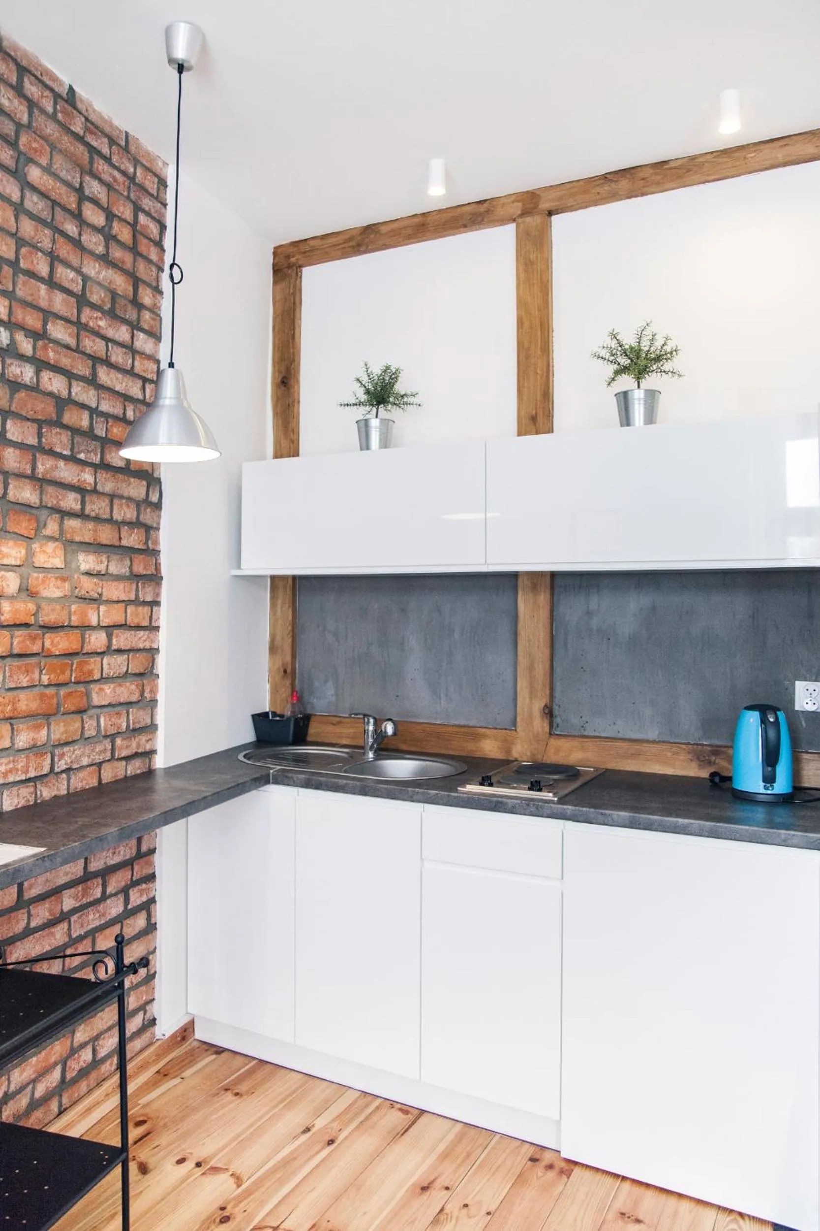 Property building in Loft Rooms - centrum - bezpłatny parking