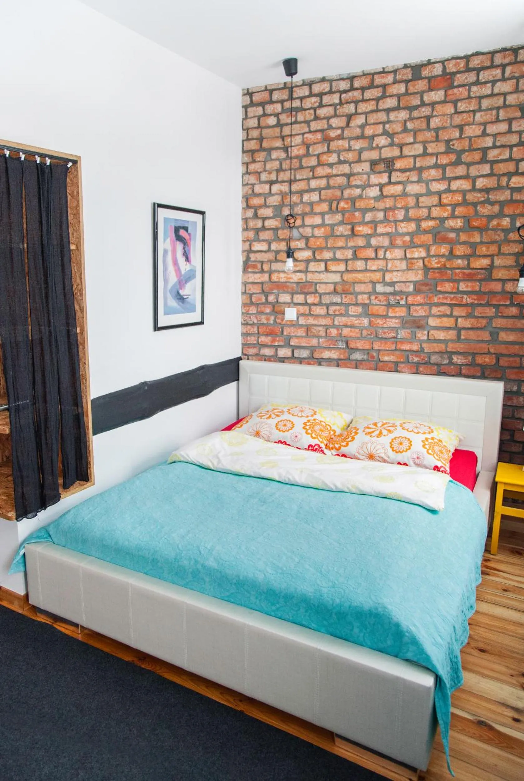 Property building, Bed in Loft Rooms - centrum - bezpłatny parking
