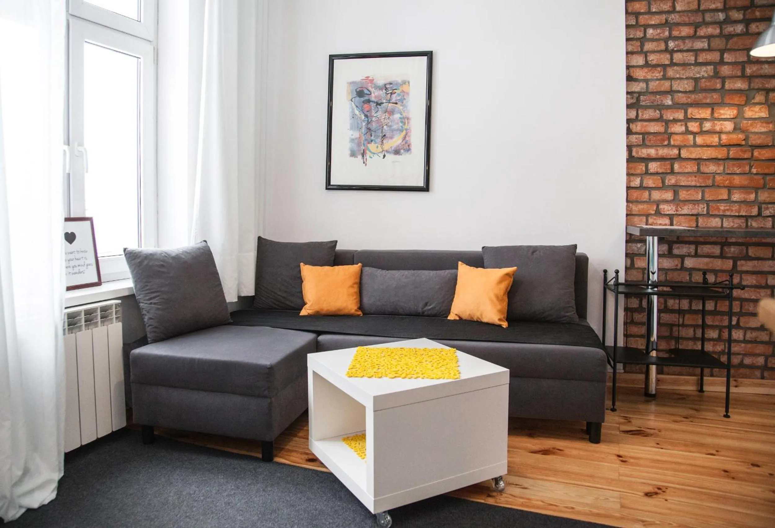 Property building in Loft Rooms - centrum - bezpłatny parking