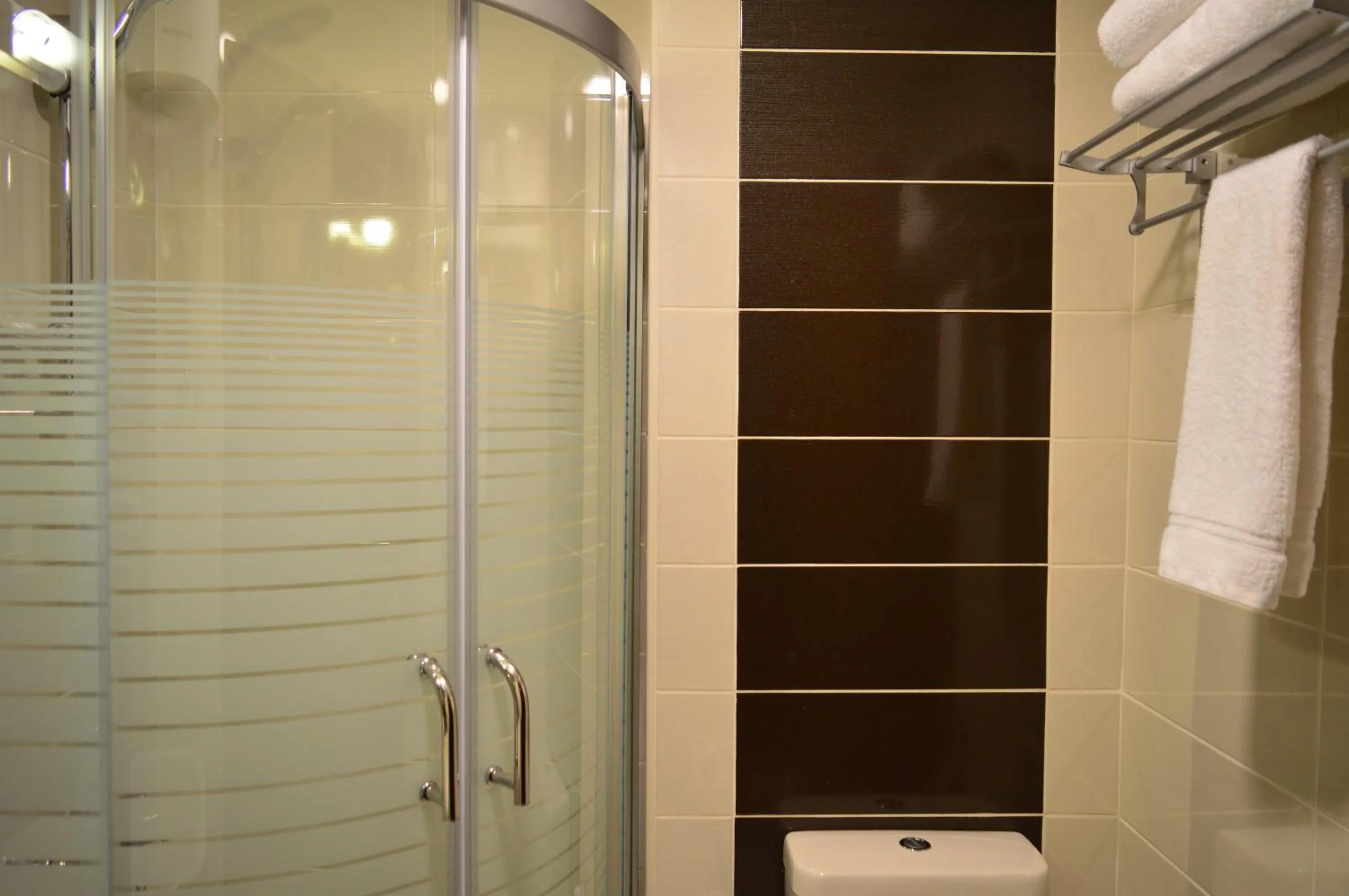 Bathroom in Ream Hotel Amman