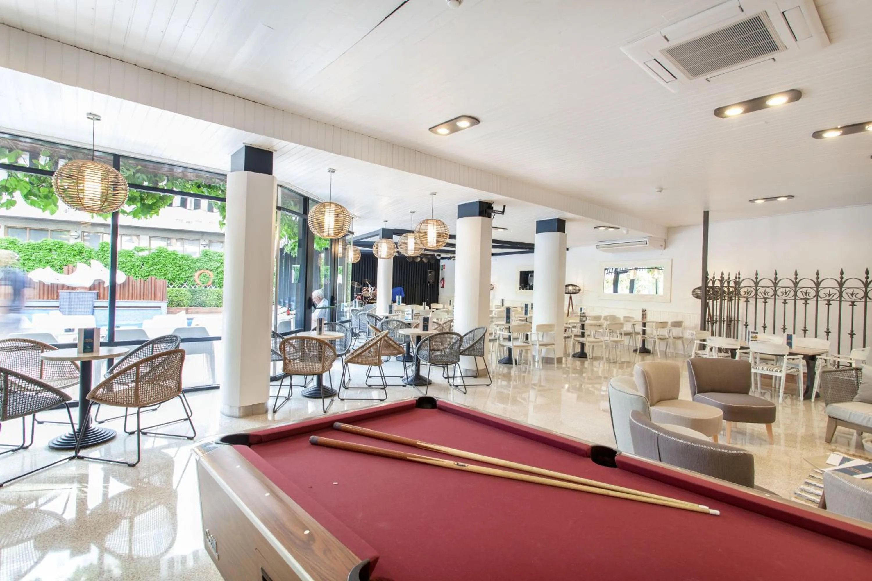 Area and facilities in Hotel Xaine Park