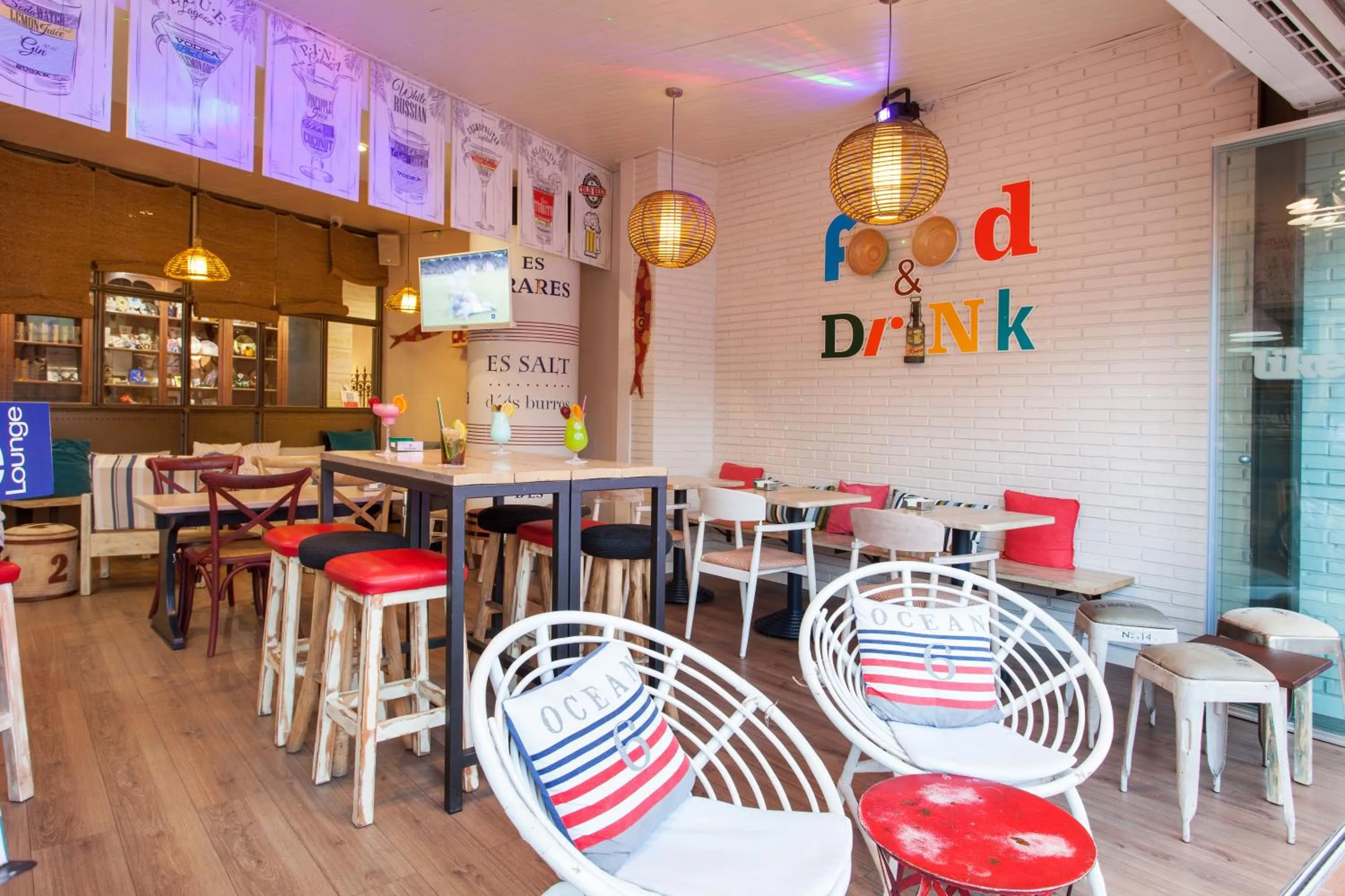 Lounge or bar in Hotel Xaine Park