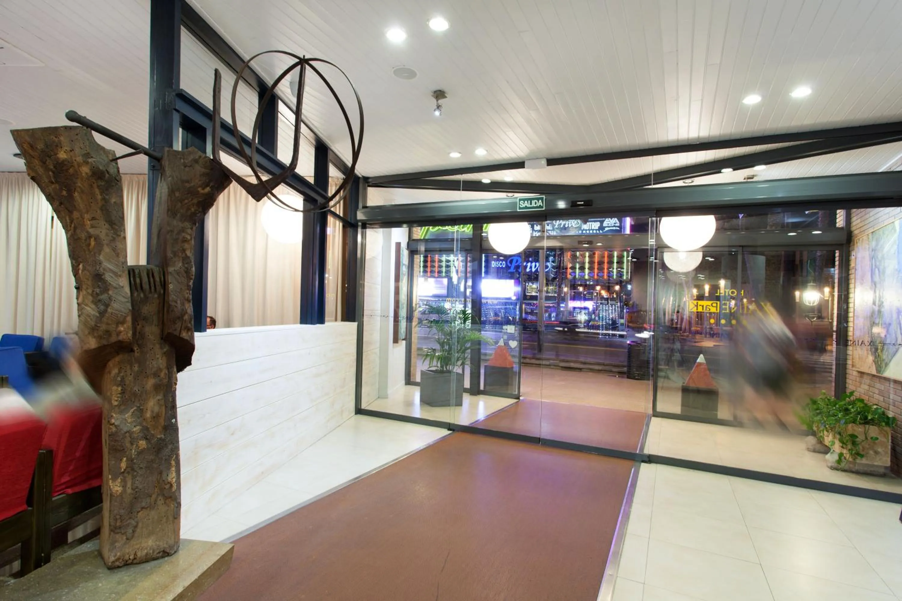 Lobby or reception in Hotel Xaine Park