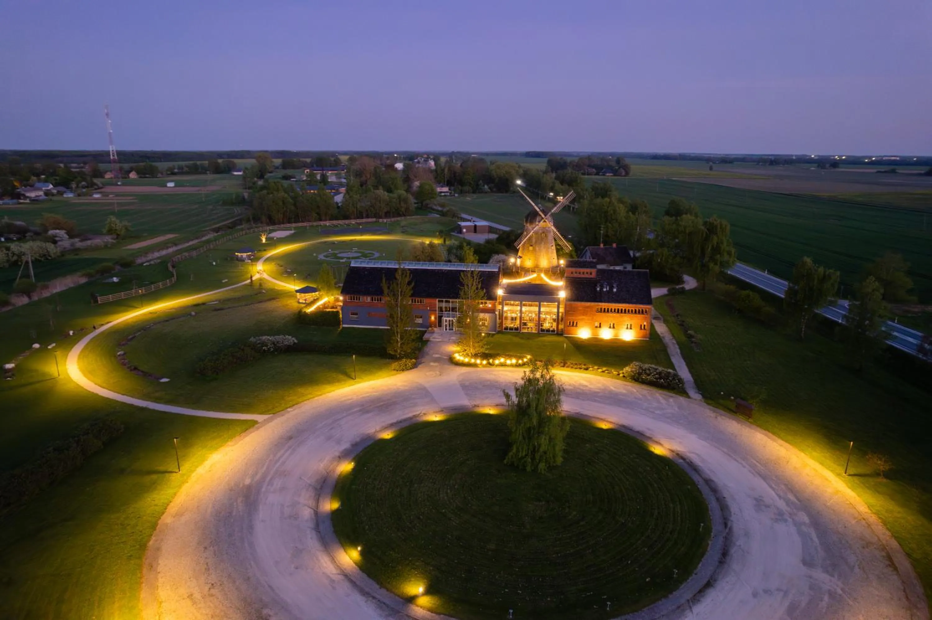 Property building in Rožmalas