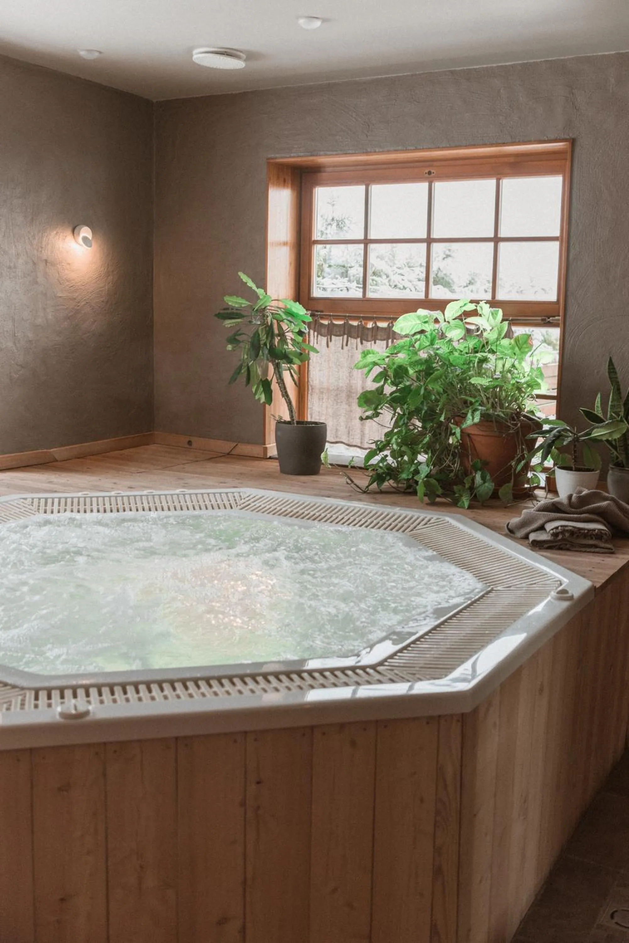 Hot Tub in Rožmalas