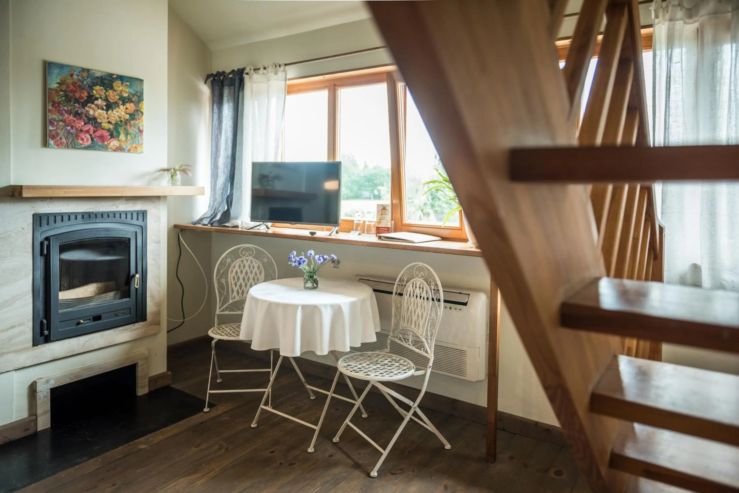 TV and multimedia in Rožmalas