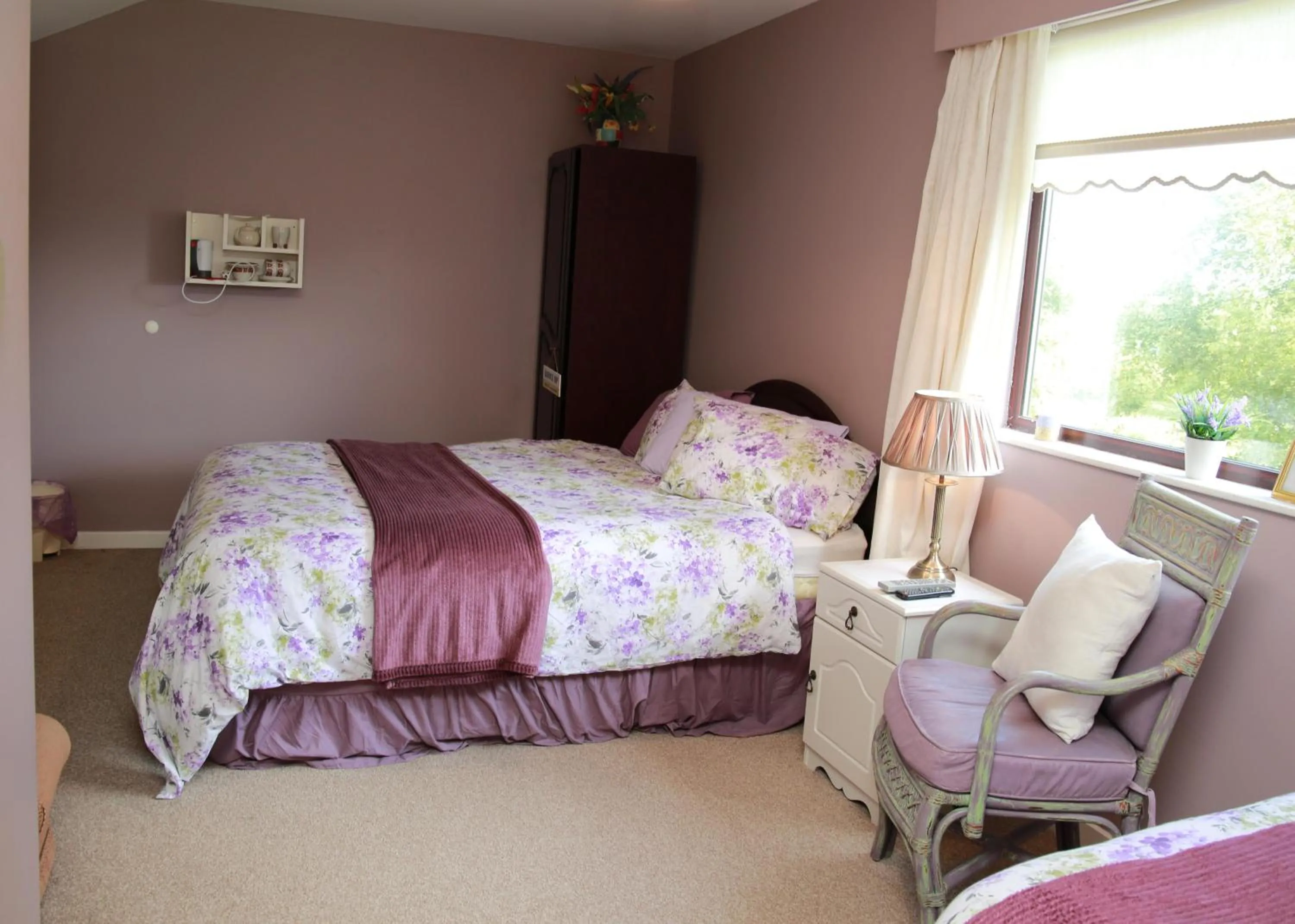 Fishing, Bed in Grangeview House B&B