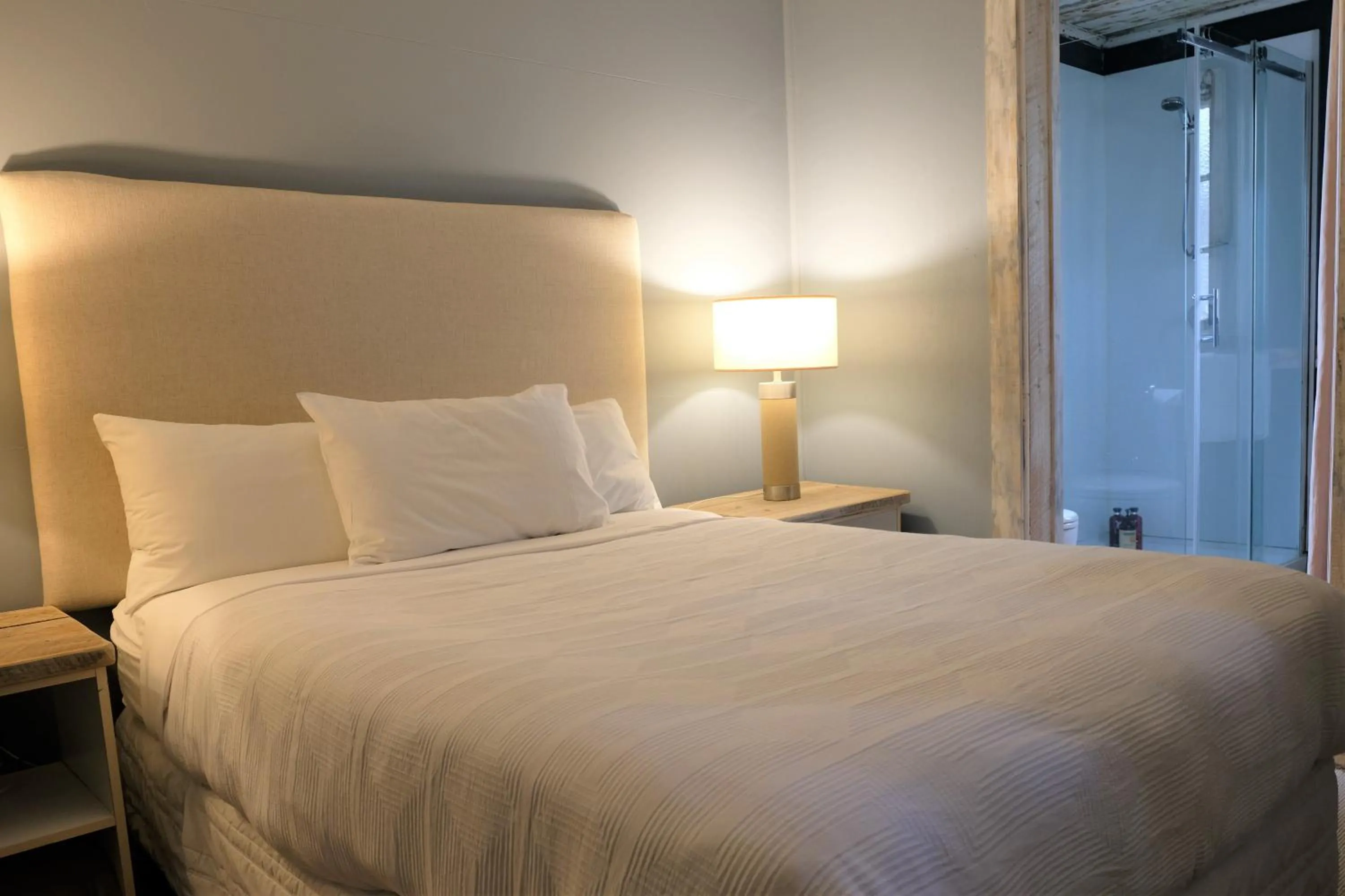 Property building, Bed in The Laurels of Chinchilla