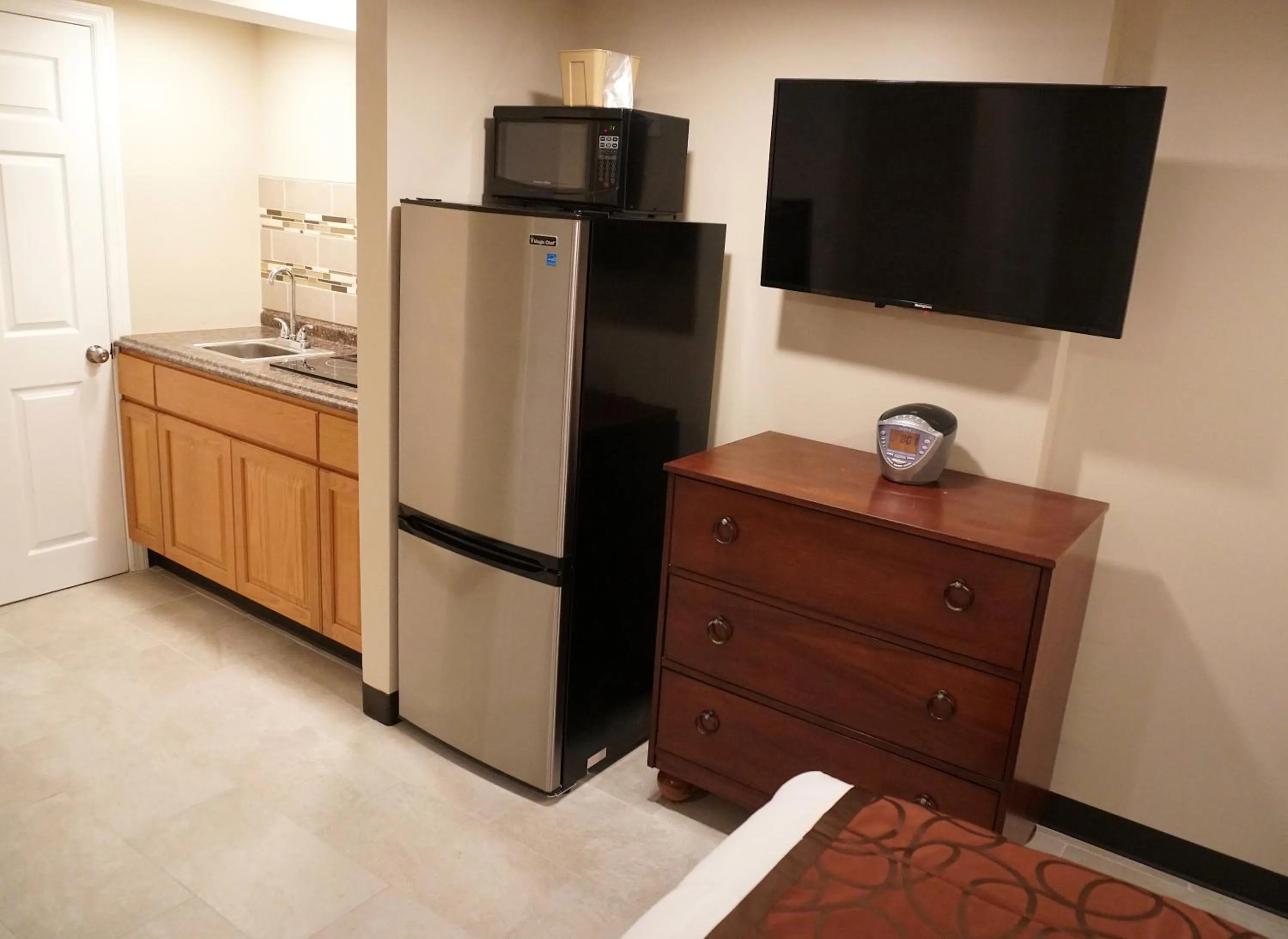 Kitchen or kitchenette in Beachside Resort