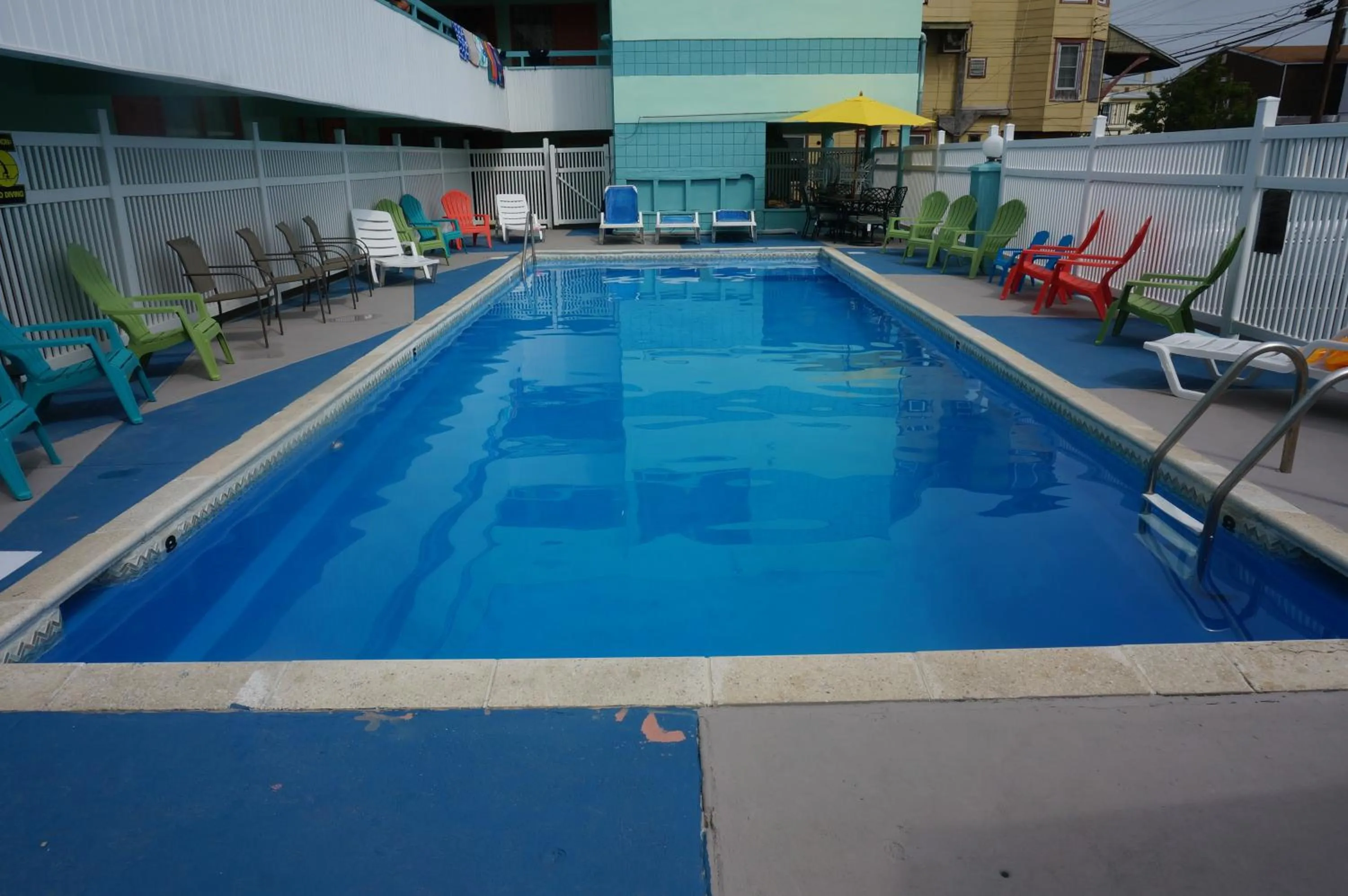 Swimming pool in Beachside Resort