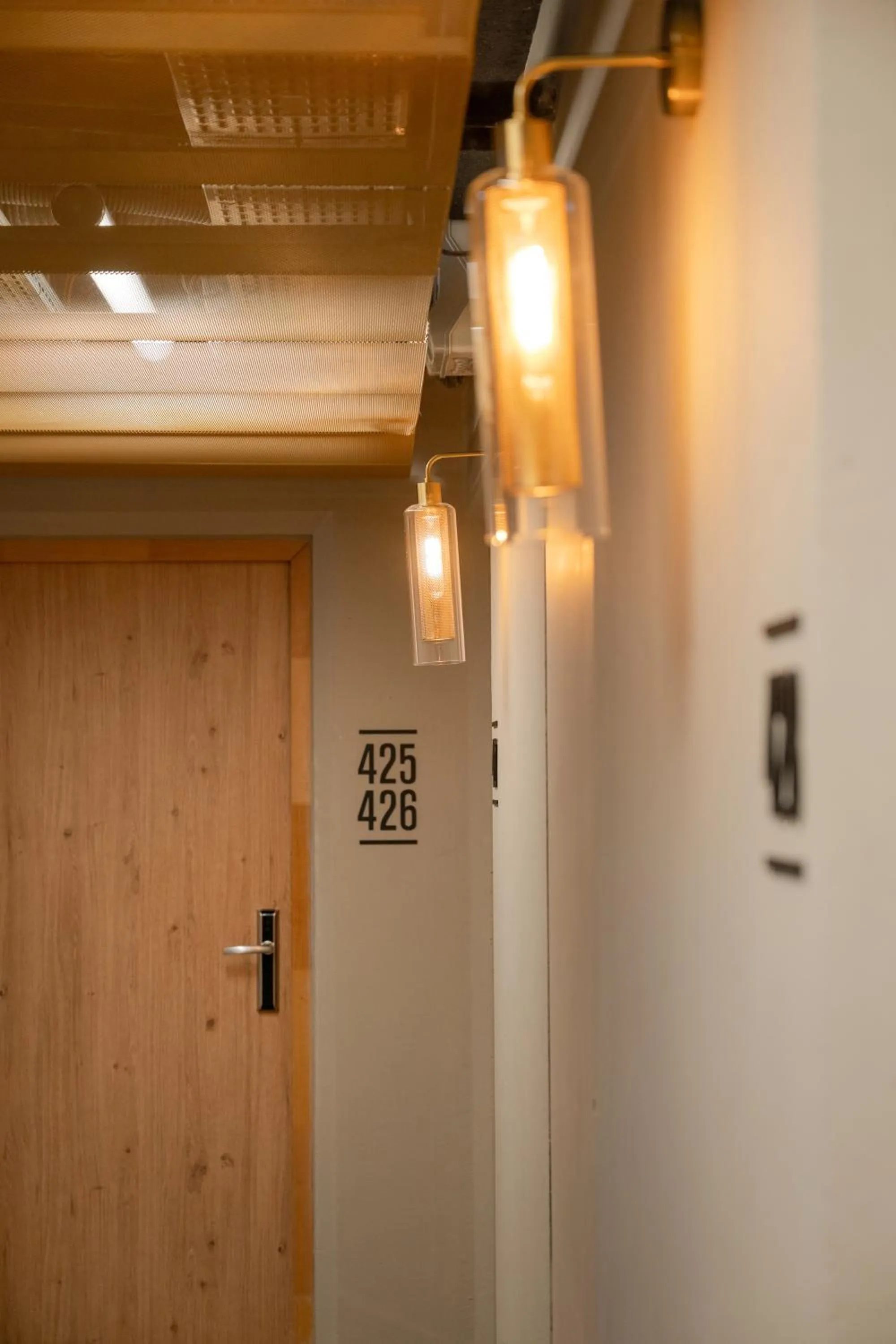 Property building in All Suites Hôtel - Paris Pleyel - L'Île Saint Denis