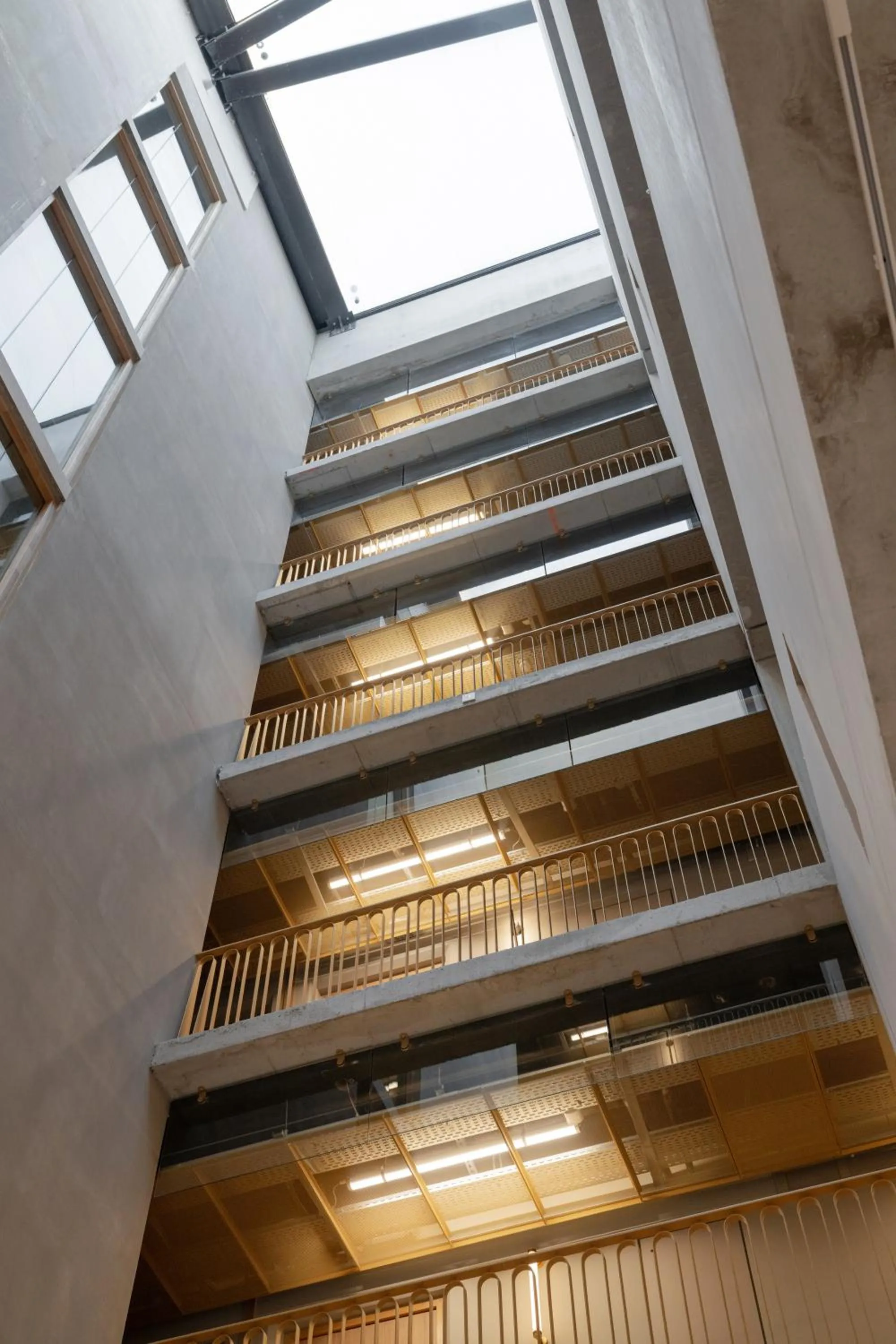 Property building in All Suites Hôtel - Paris Pleyel - L'Île Saint Denis