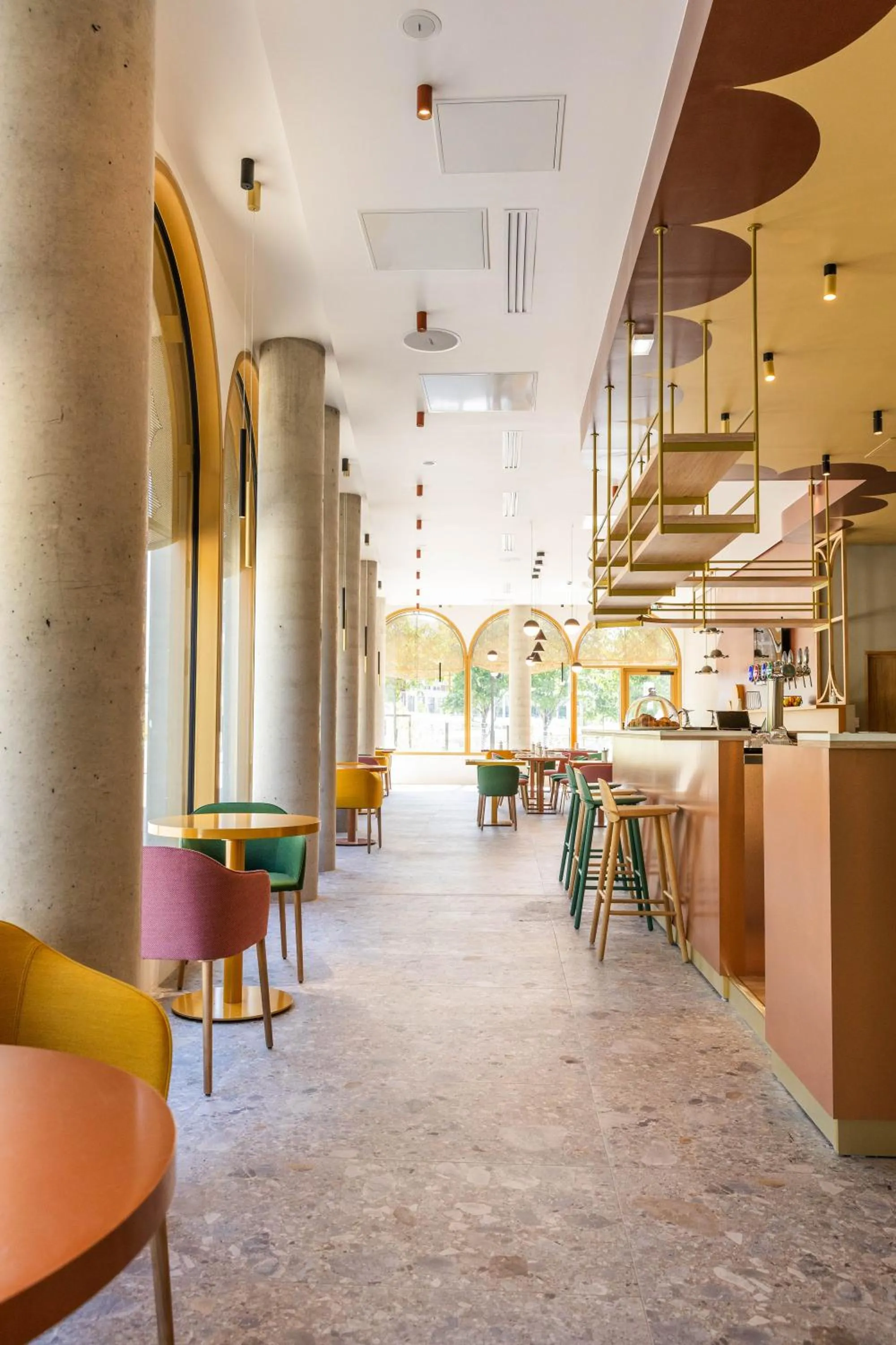 Lounge or bar in All Suites Hôtel - Paris Pleyel - L'Île Saint Denis