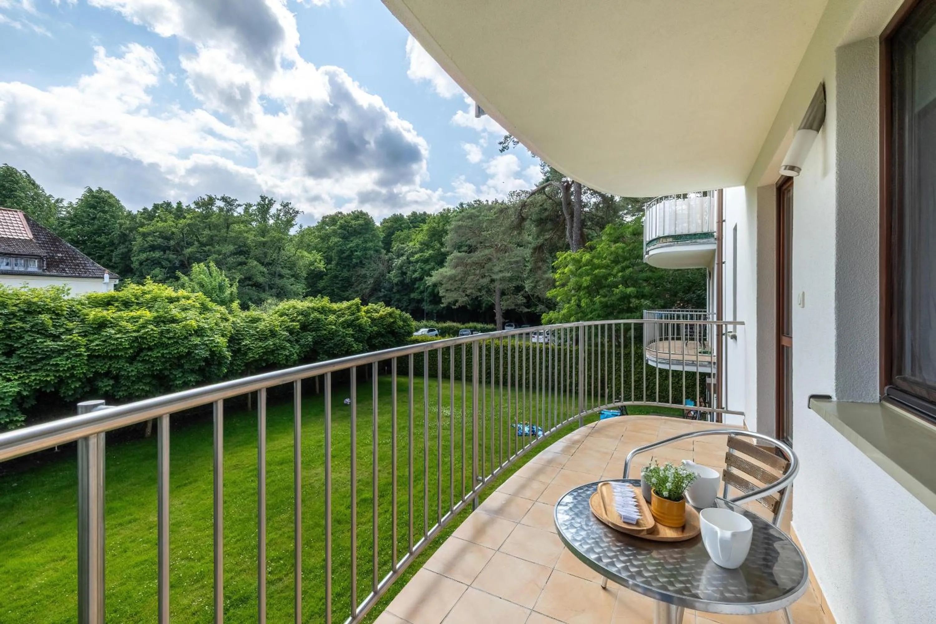 Property building in Apartamenty Żeromskiego 29 by Noclegi Renters