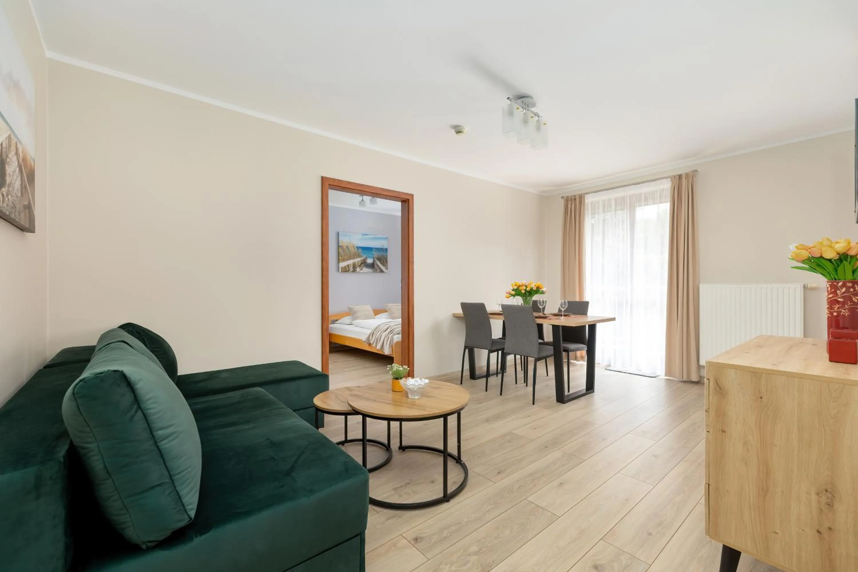 Living room in Apartamenty Żeromskiego 29 by Noclegi Renters