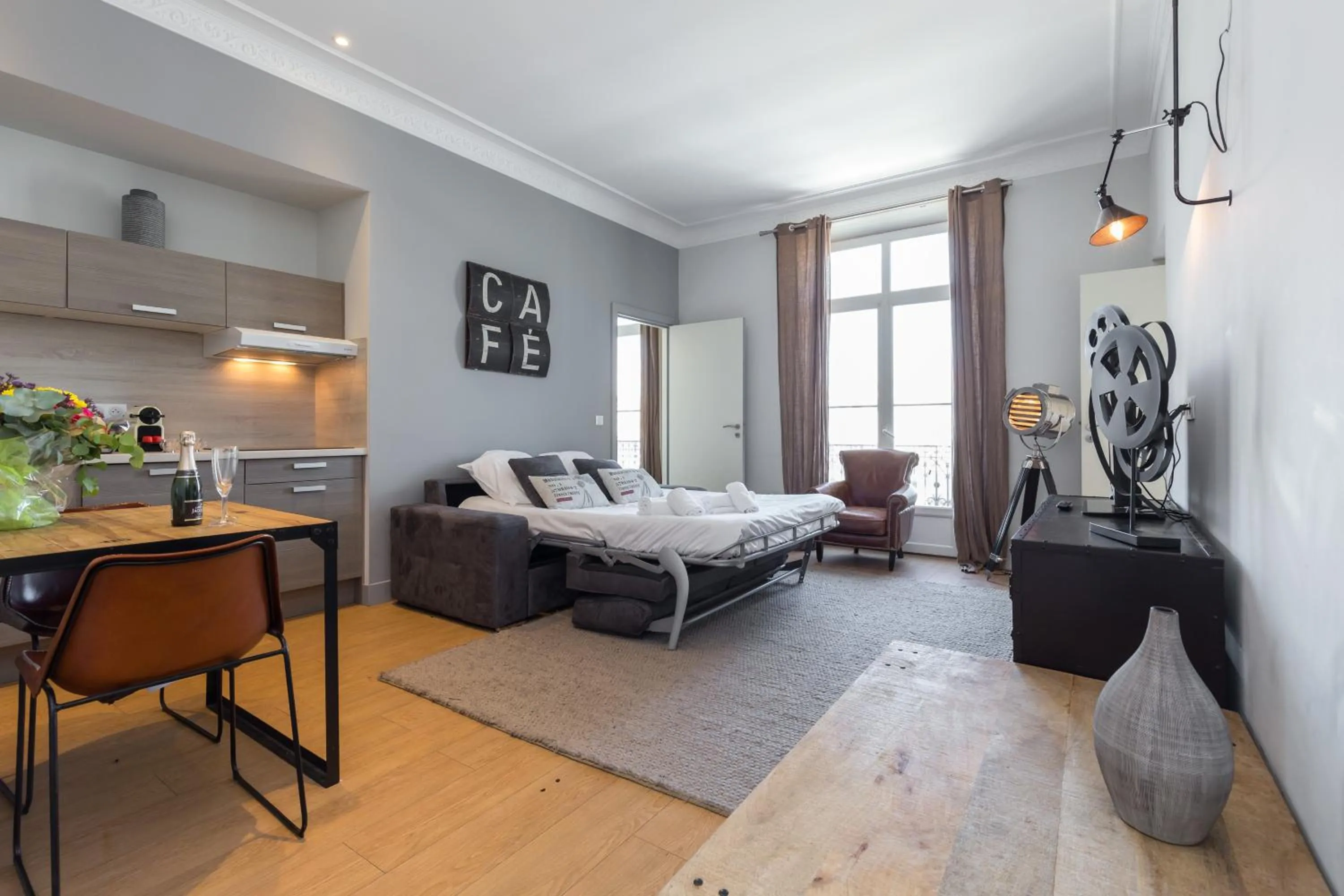 Living room, Bed in Florella Jean Jaures Apartment