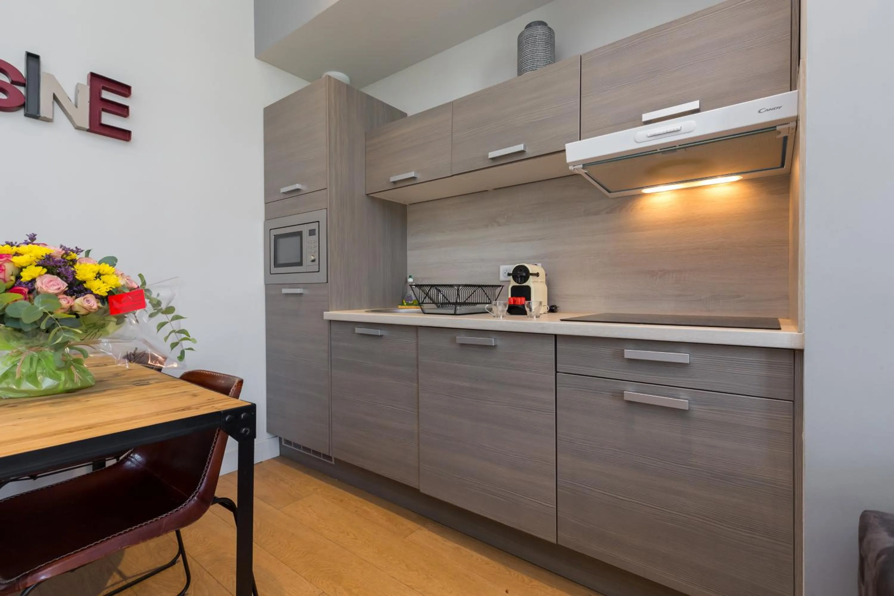 Kitchen or kitchenette in Florella Jean Jaures Apartment