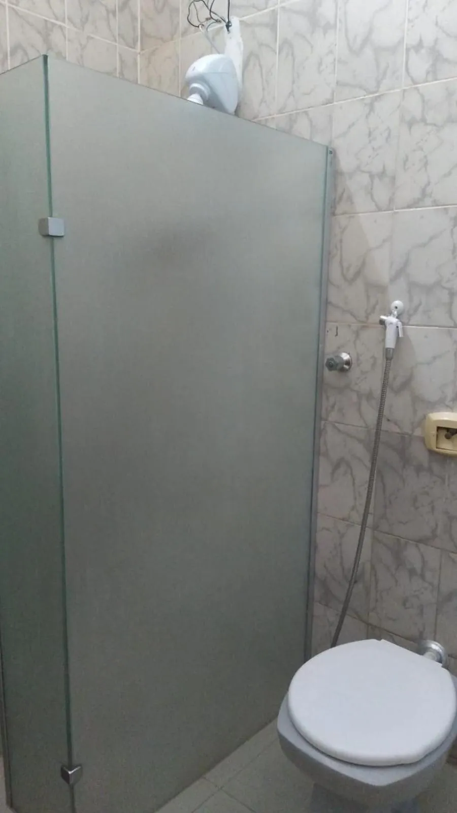 Shower in Hotel Vitoria Andradina
