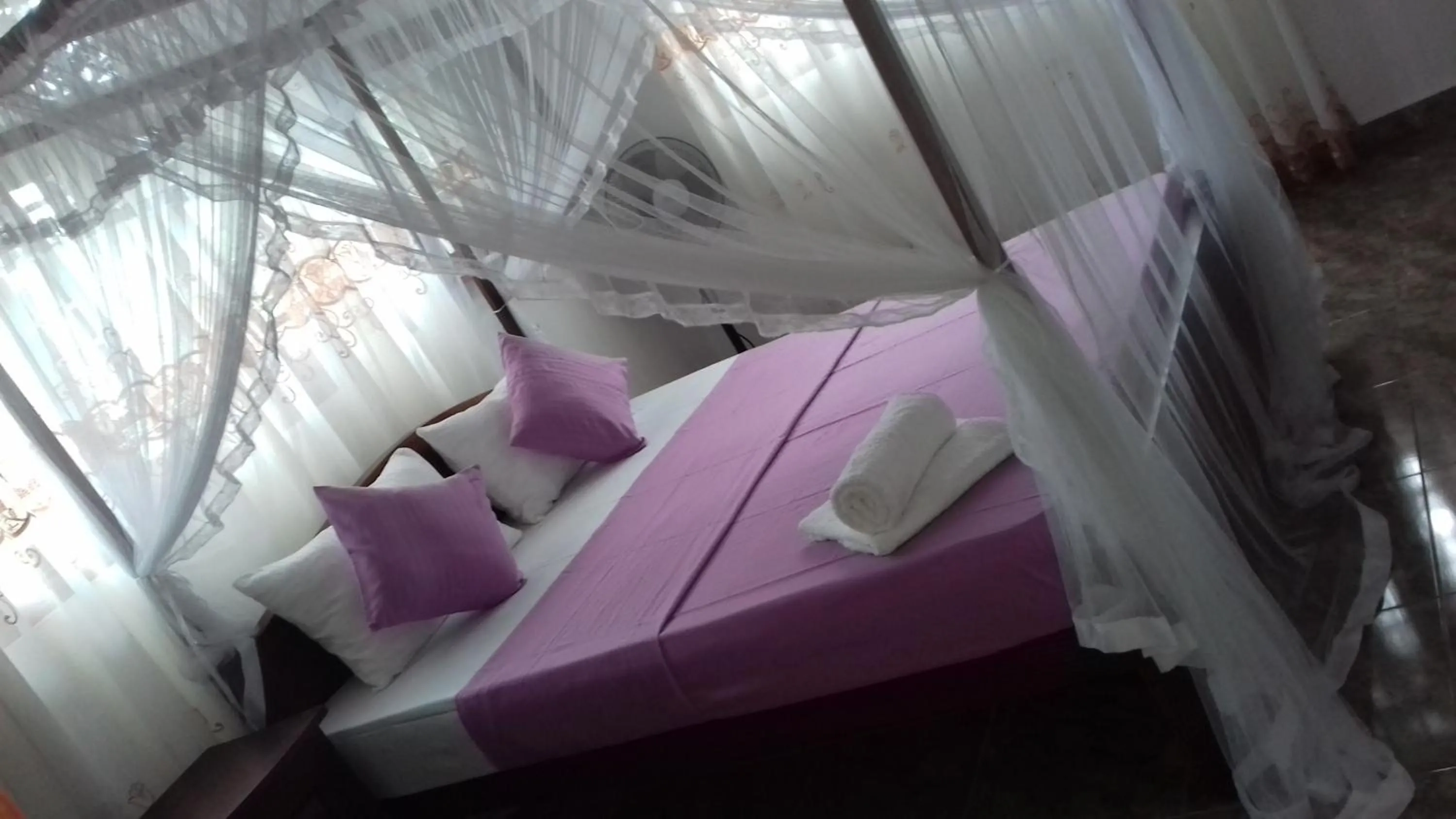 Photo of the whole room, Bed in Deutsche Villa