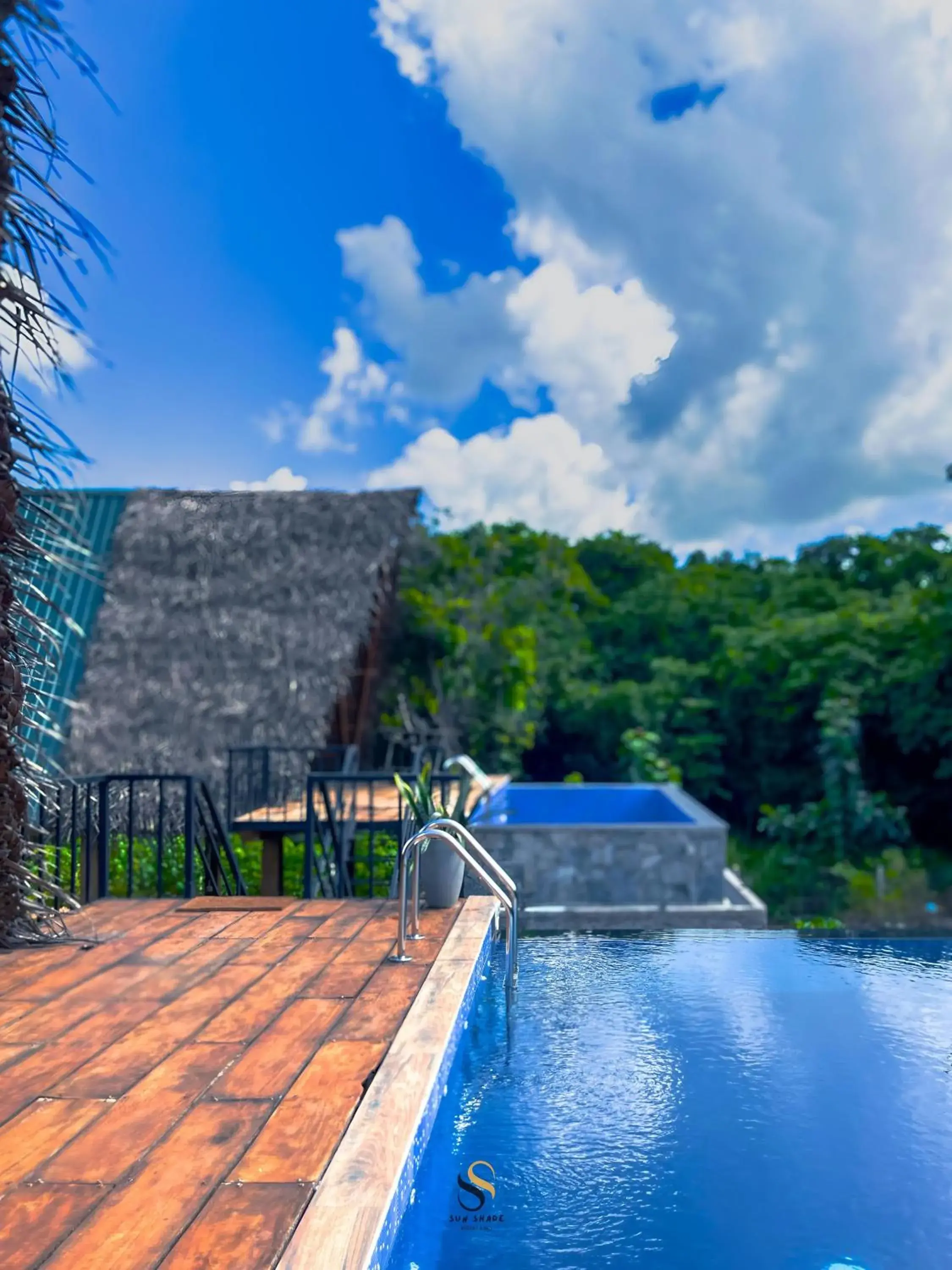 Triple Room with View - single occupancy in Habarana Tree House Ambasewana Resort Triple Room with View - single occupancy in Habarana Tree House Ambasewana Resort