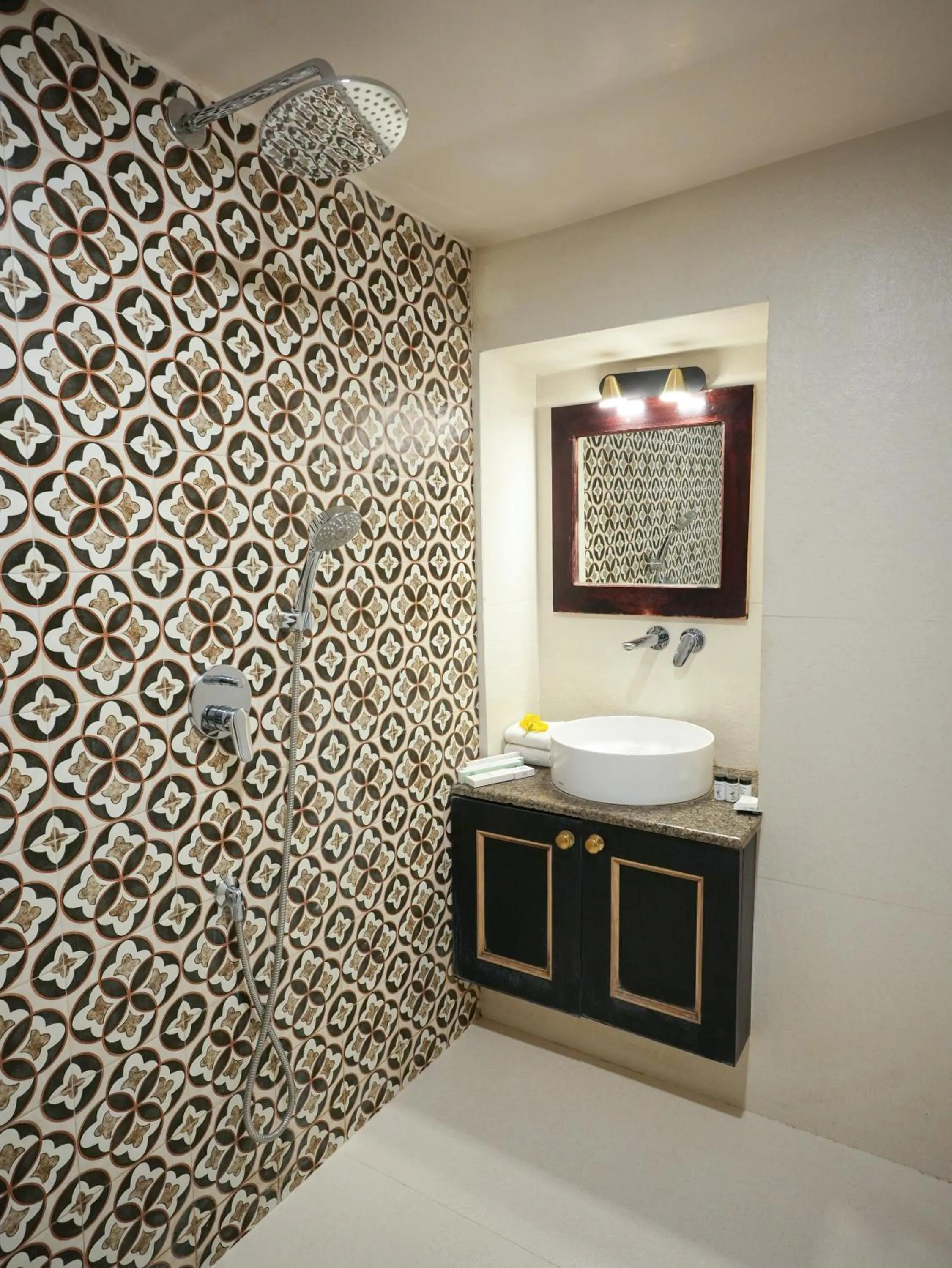 Bathroom in Kaner Bagh A Heritage Boutique Hotel