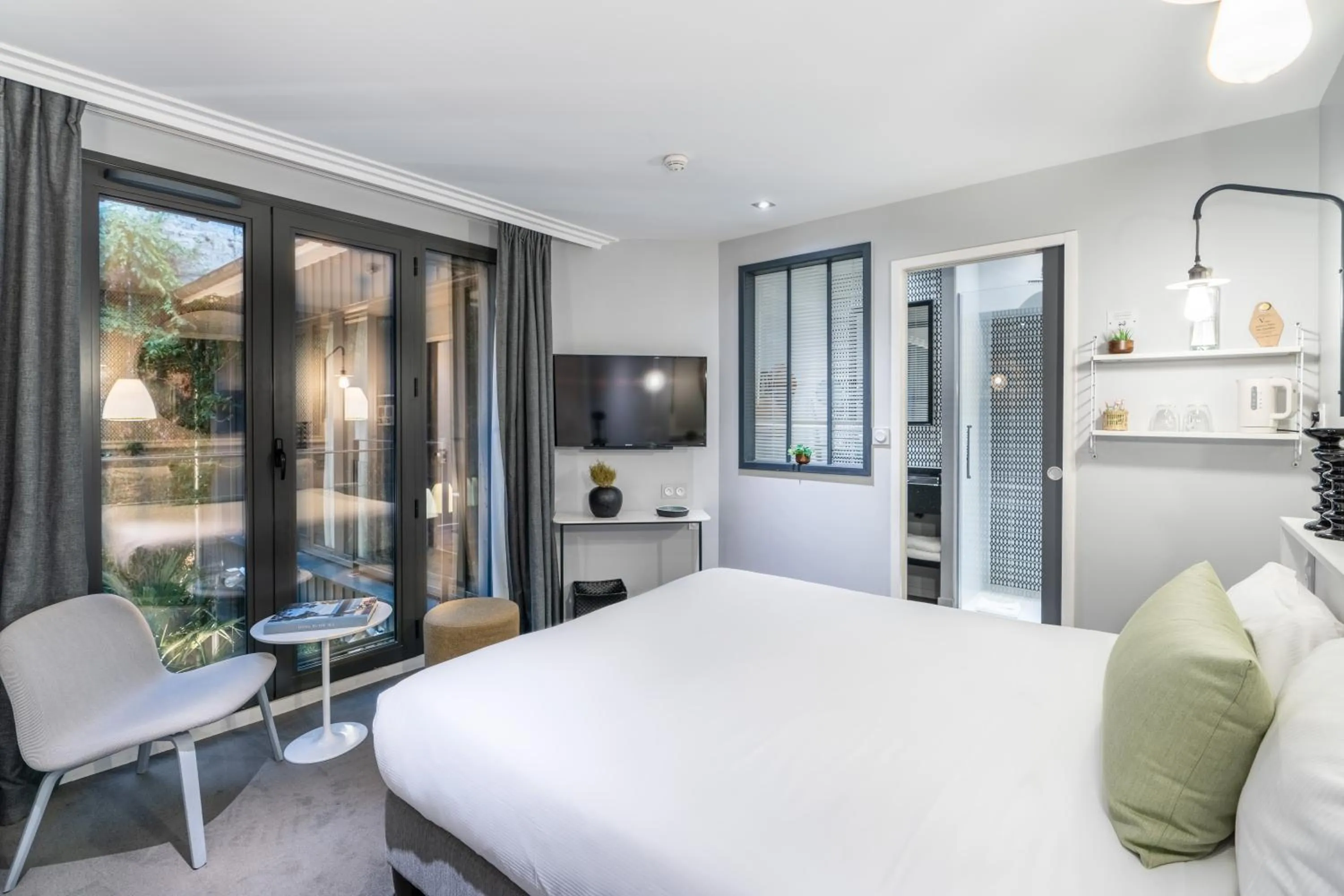 Photo of the whole room, Bed in Les 2 Villas