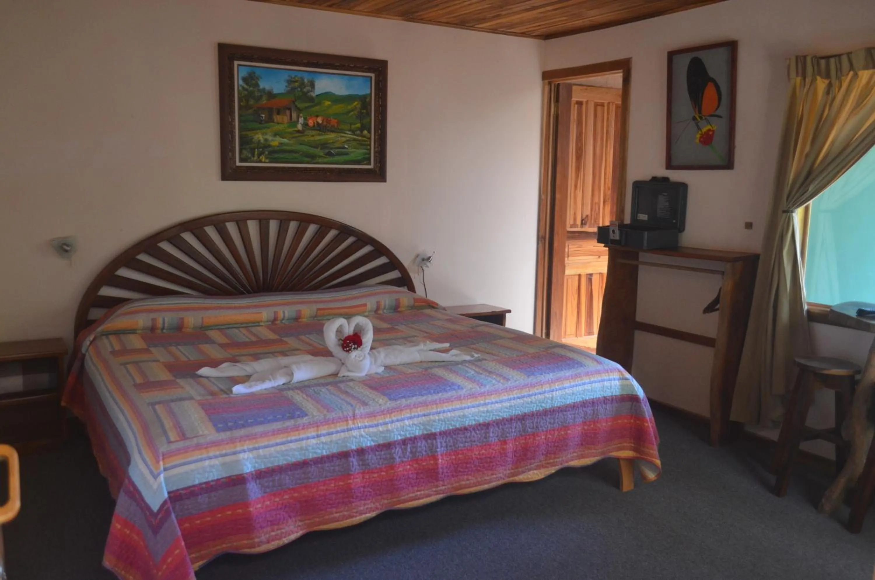Photo of the whole room, Bed in Historias Lodge