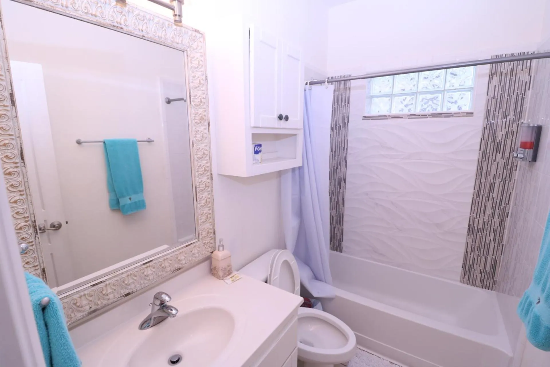 Bathroom in Los Cabos III Condominiums