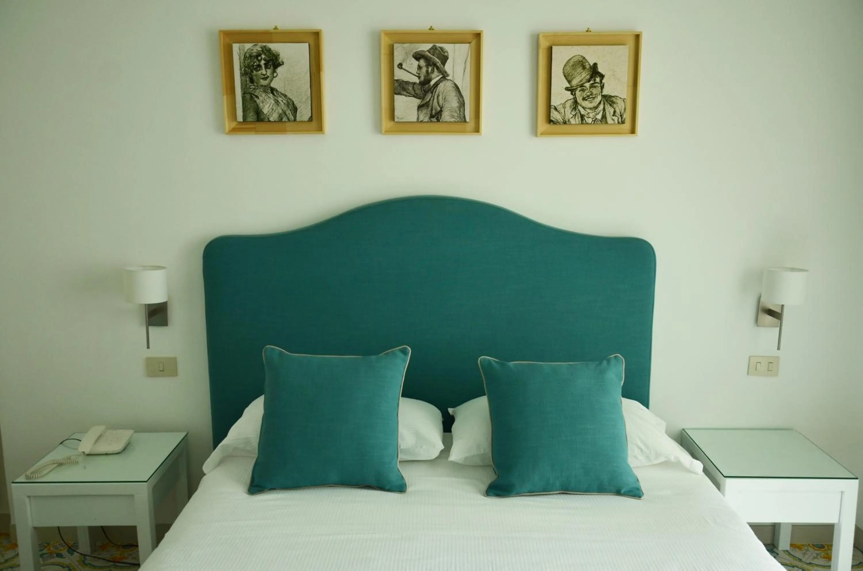 Bed in Albergo Gatto Bianco