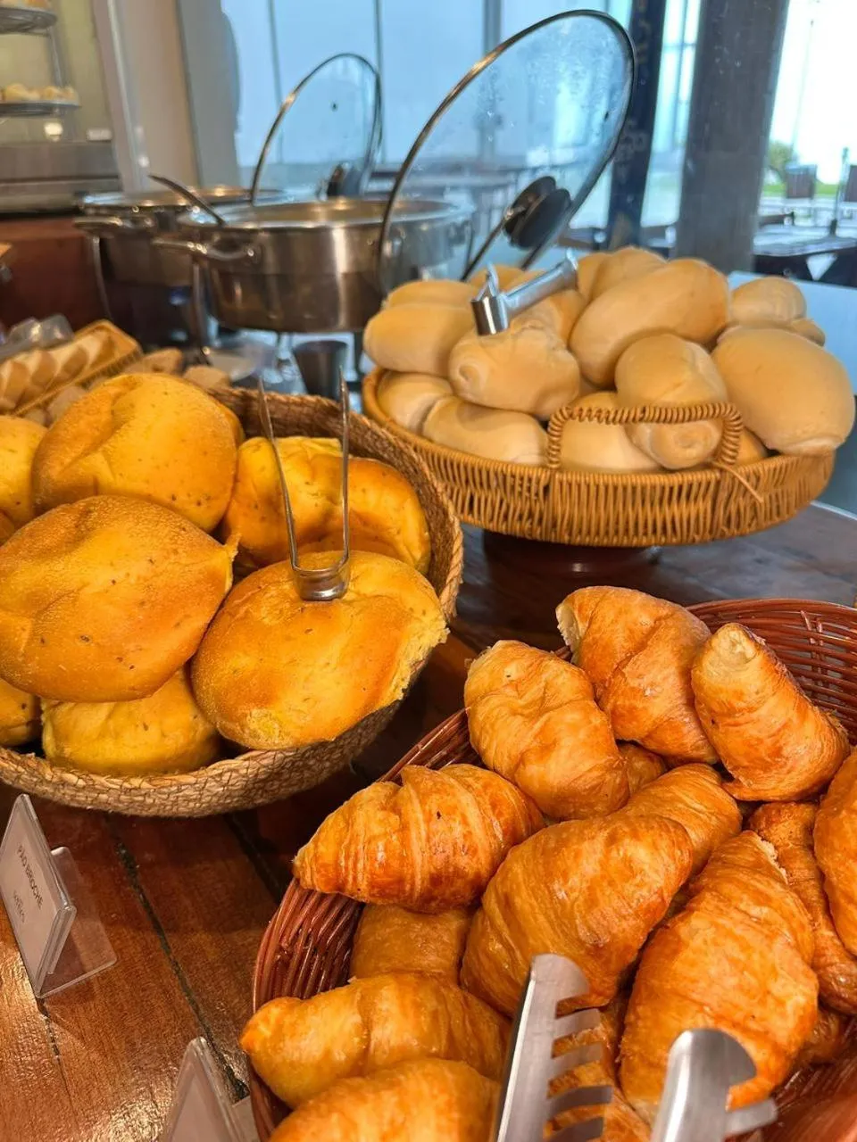 Buffet breakfast in Senses Praia Hotel