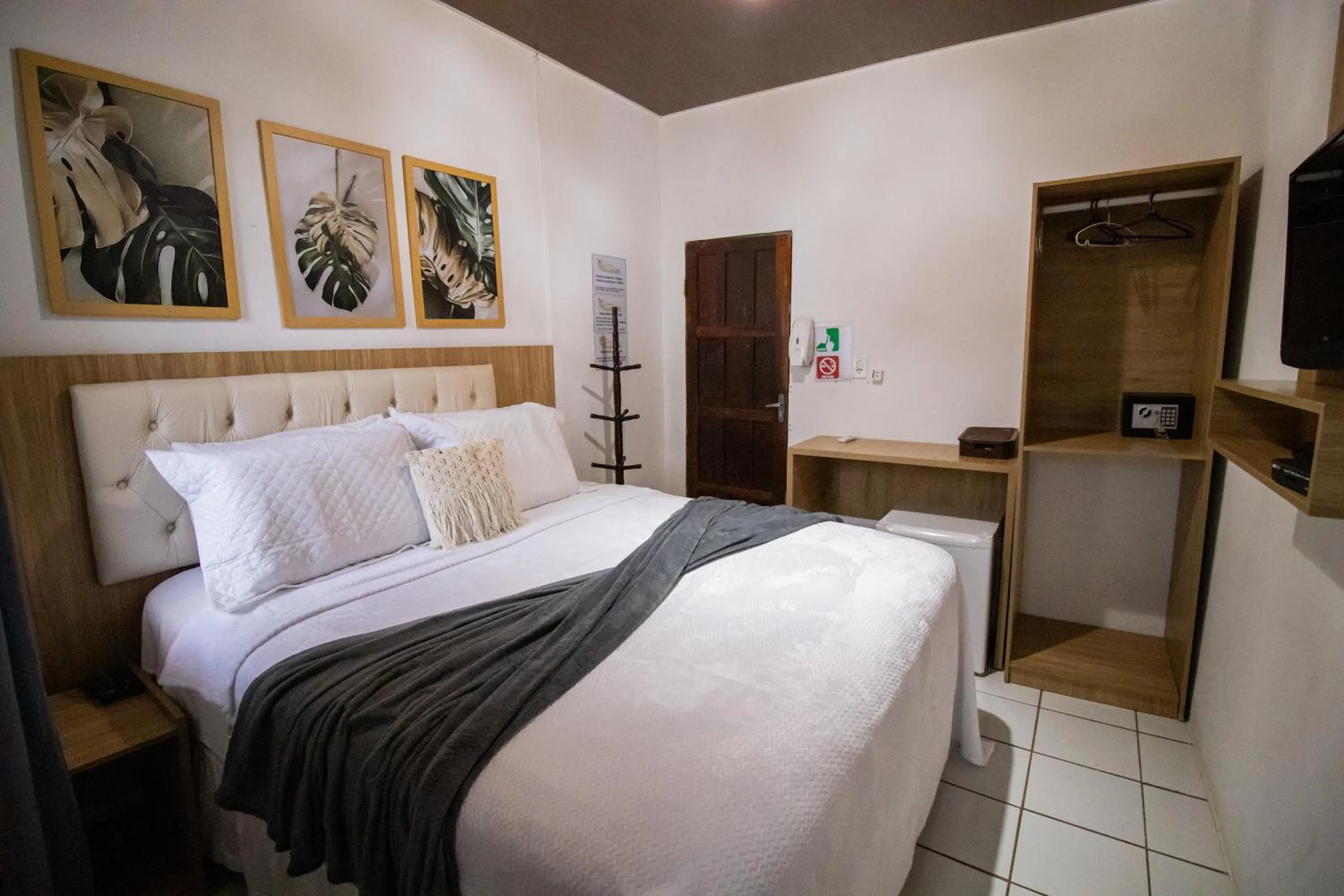 Bed in Pousada da Leide