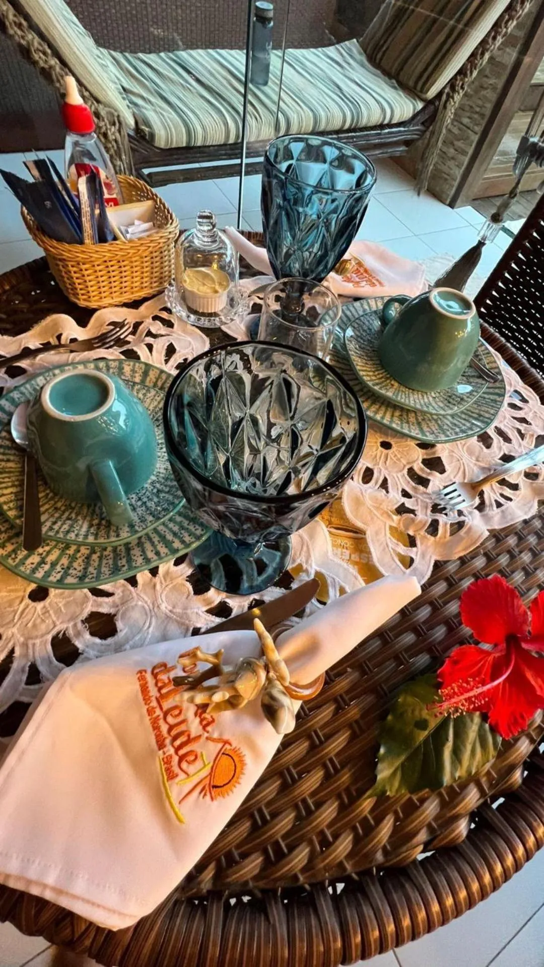 Buffet breakfast in Pousada da Leide