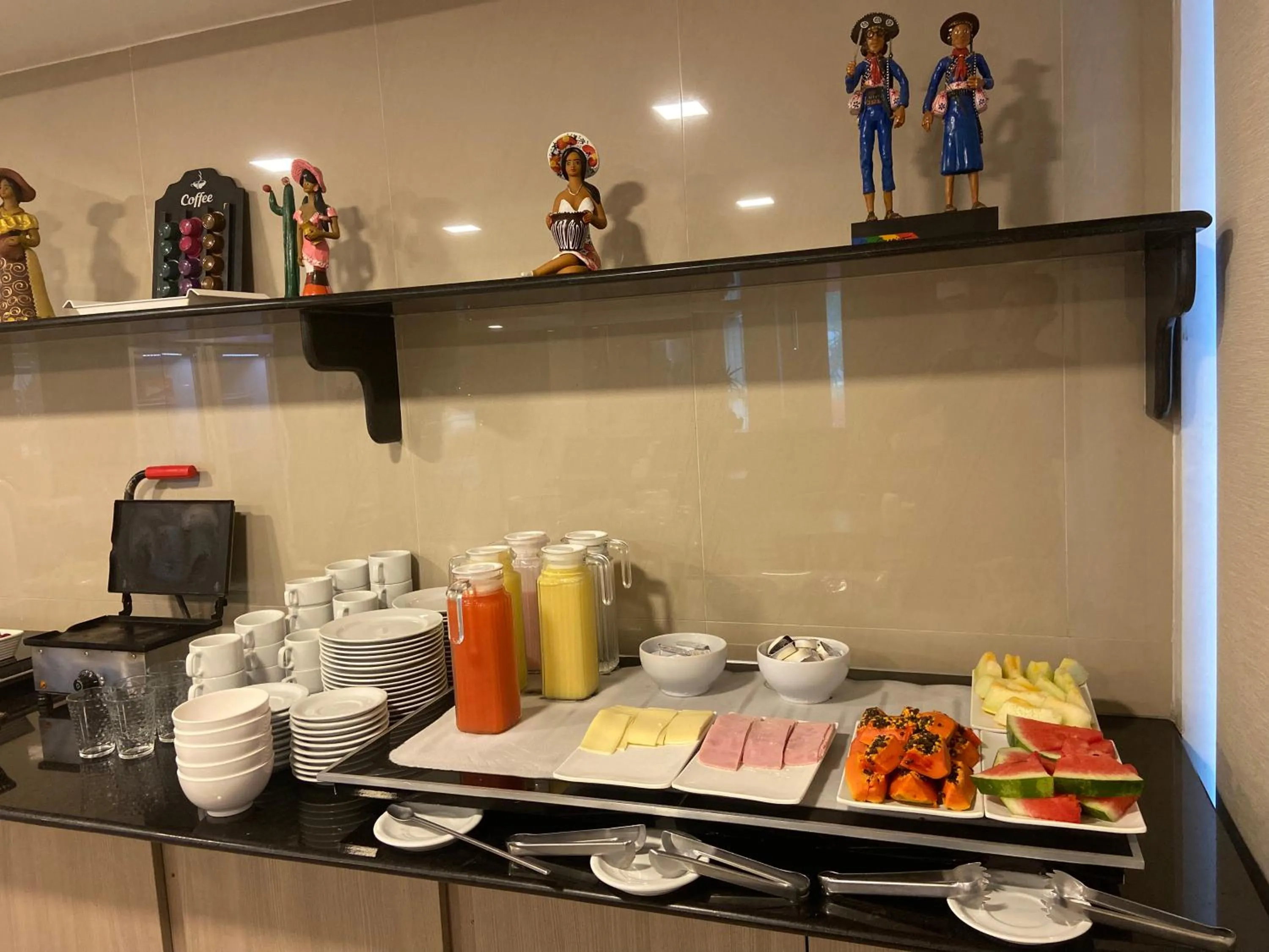 Breakfast in Hotel Enseada Aeroporto